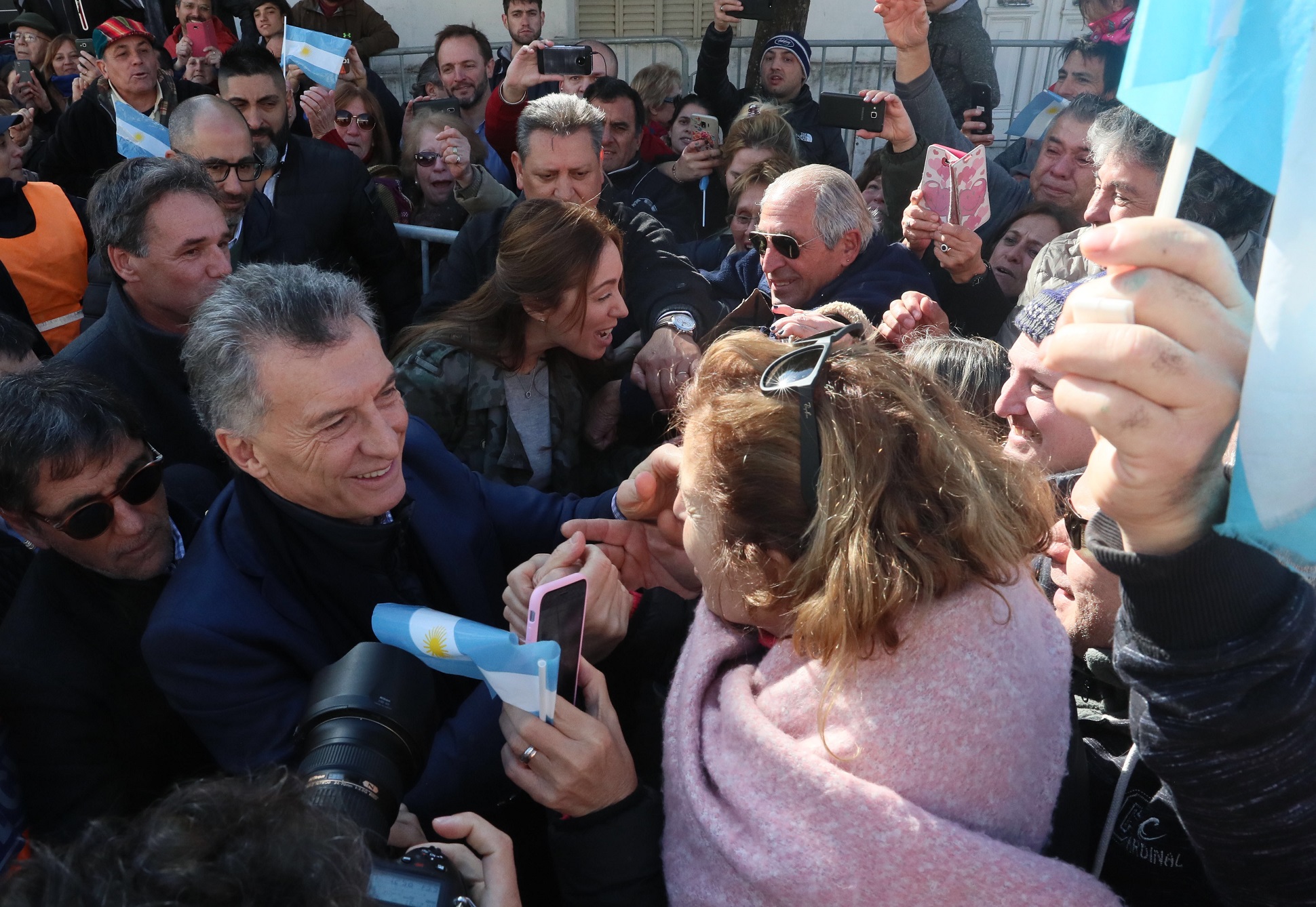 El presidente Macri recorrió las obras de ampliación del hospital materno infantil de Azul