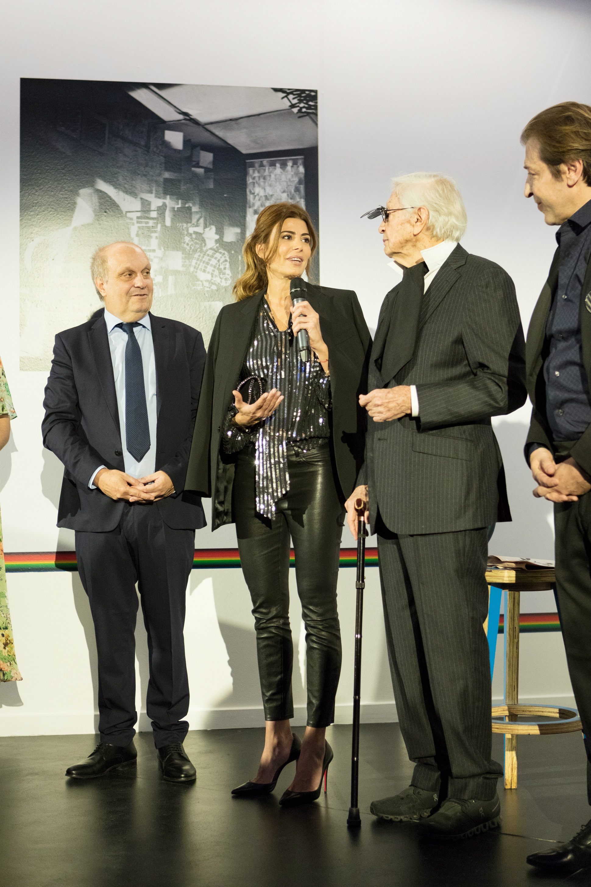 Juliana Awada asistió a la apertura de la muestra “Julio Le Parc. Un visionario”