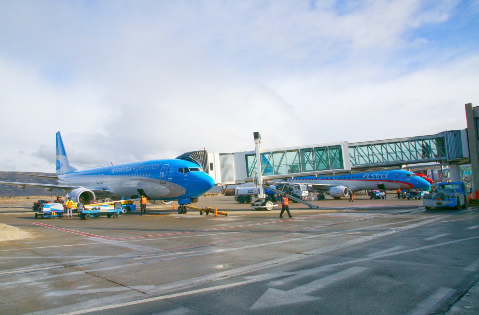 Bariloche recibe la temporada de invierno con un aeropuerto renovado 