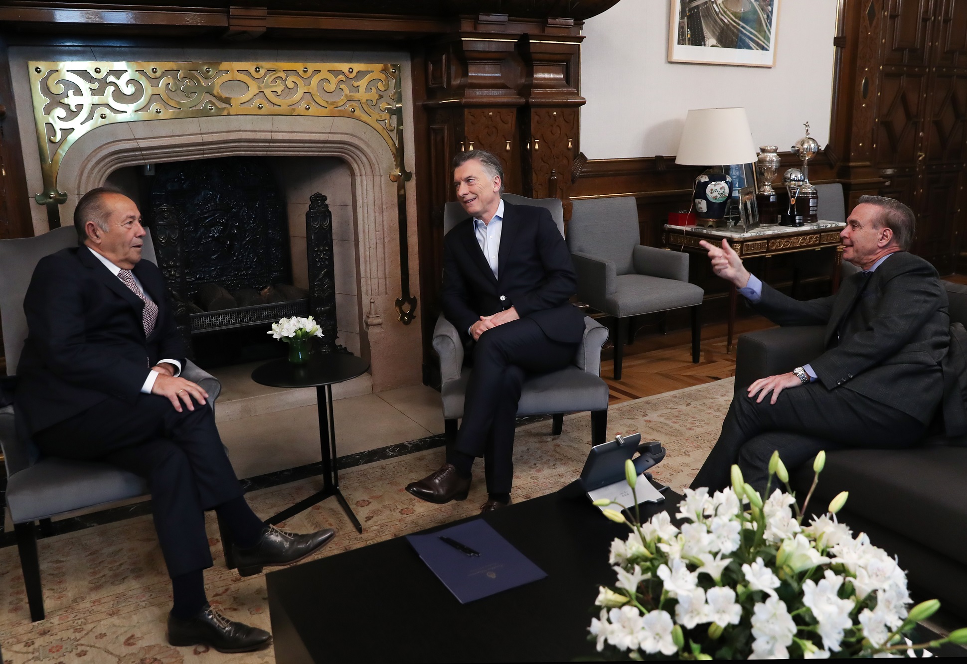 Macri se reunieó con el senador Adolfo Rodríguez Saá