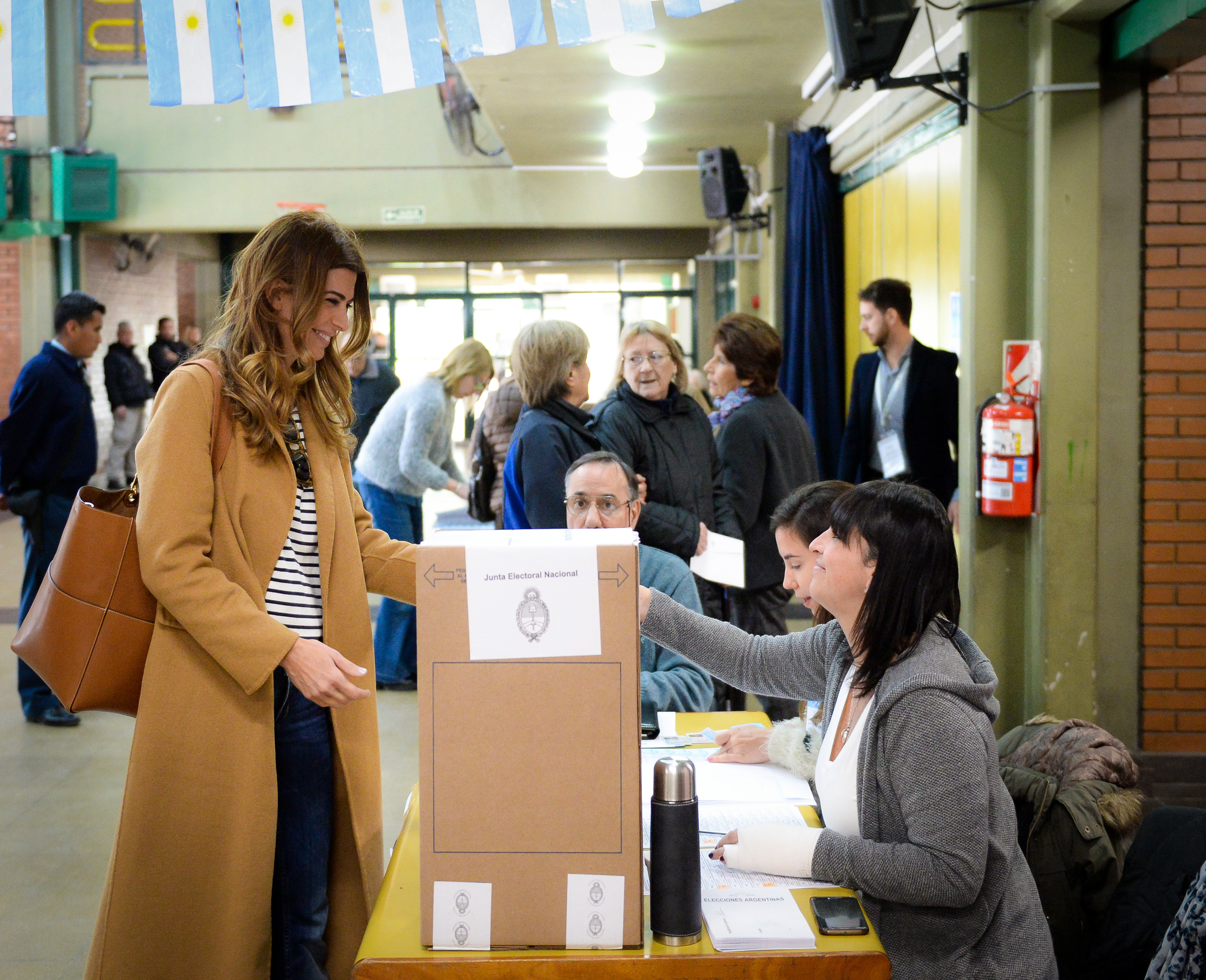 La primera dama votó en las elecciones PASO