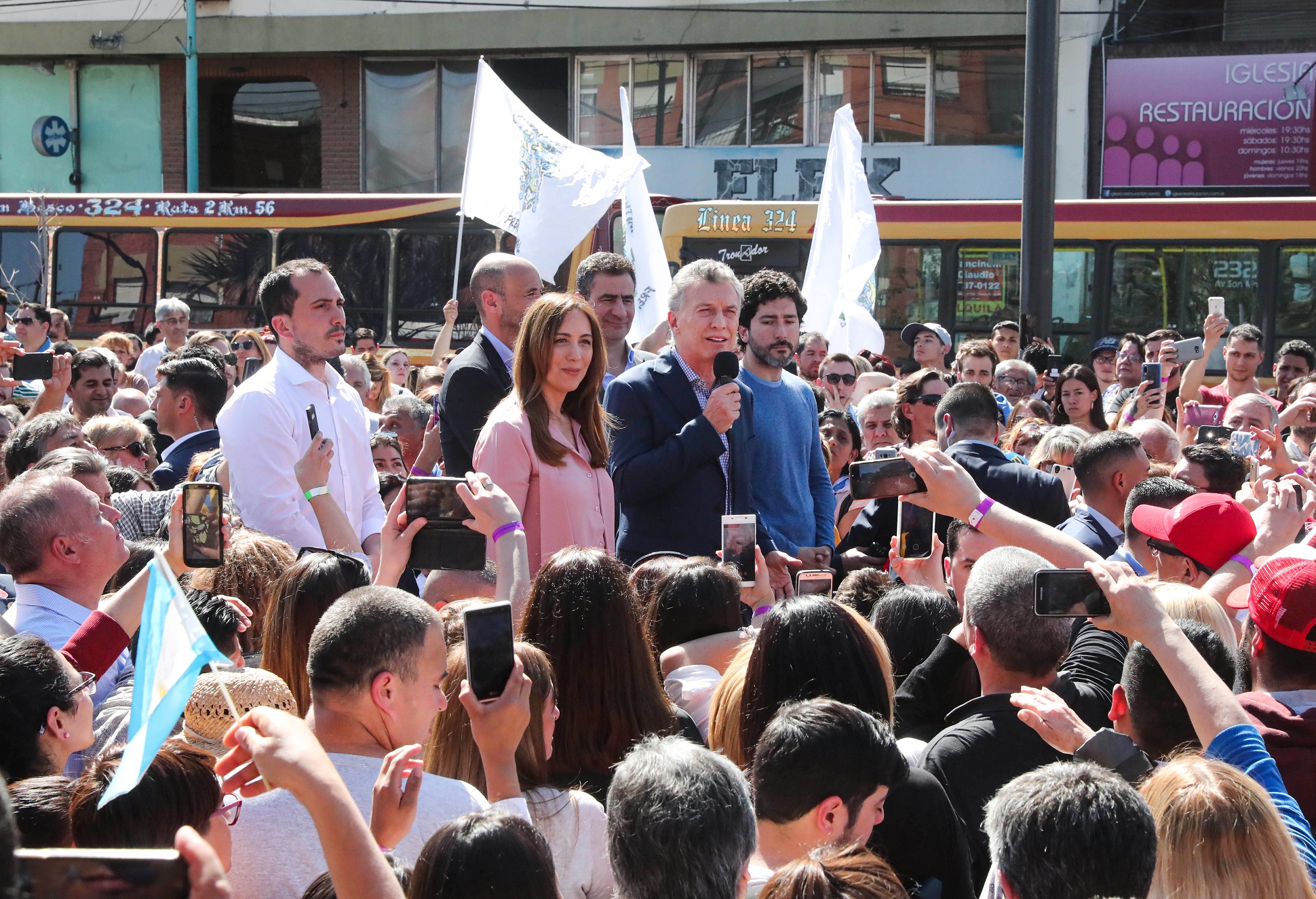 El Presidente inauguró el metrobus de Florencio Varela