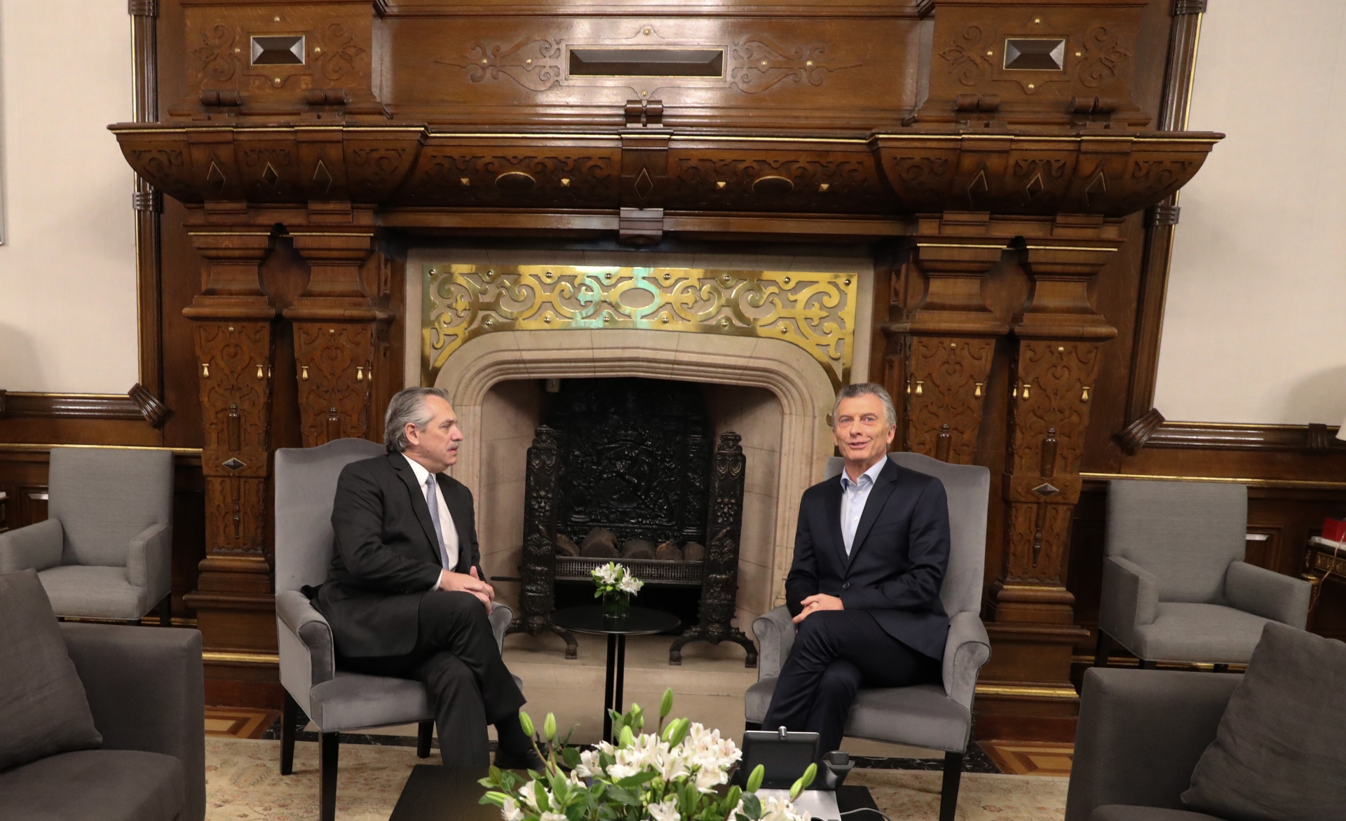 Mauricio Macri meets president-elect, Alberto Fernández, at the Casa Rosada