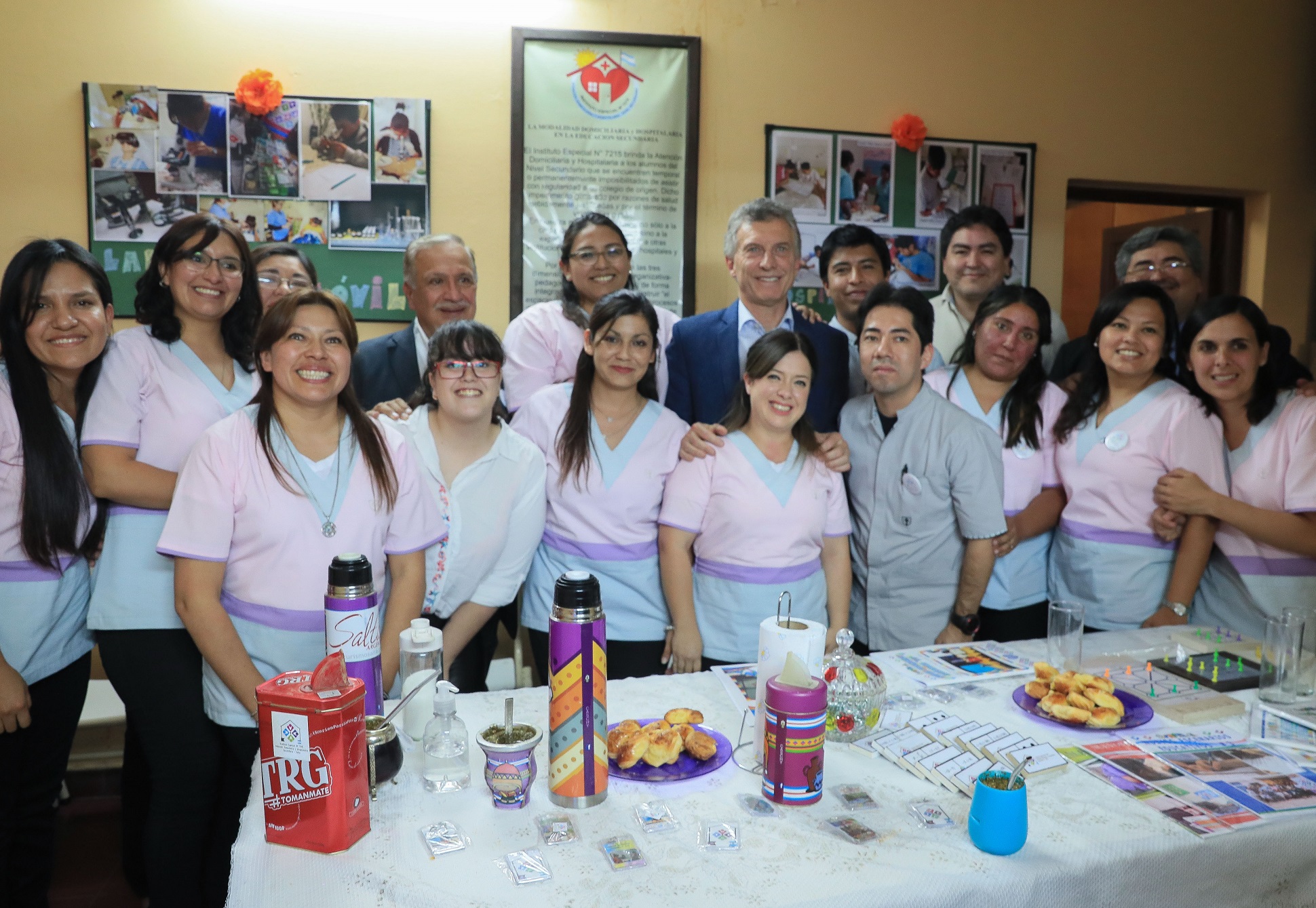 Macri se reunió con docentes premiados por la creación de un proyecto de apoyo escolar