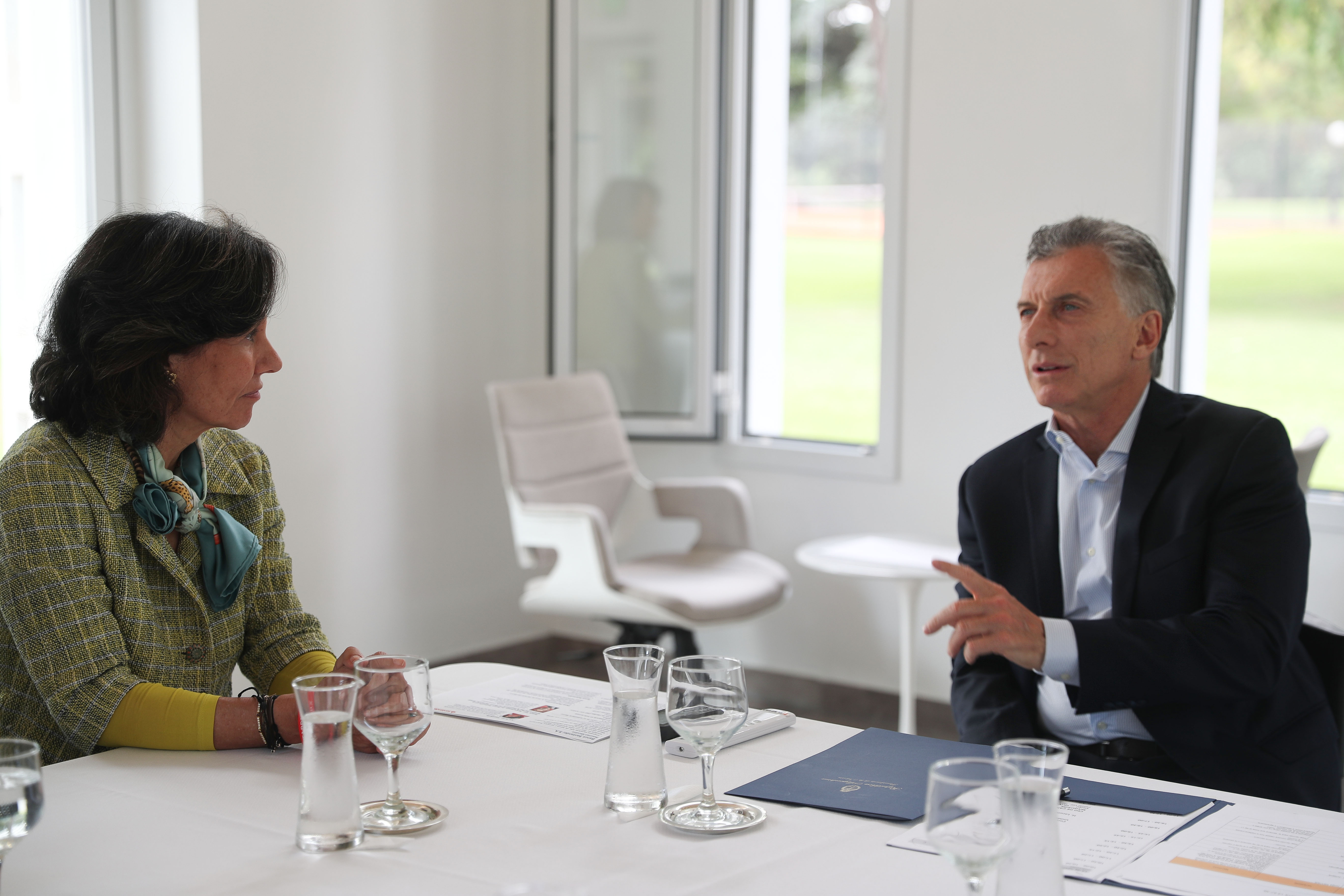 El presidente Macri recibió a la titular del grupo Santander