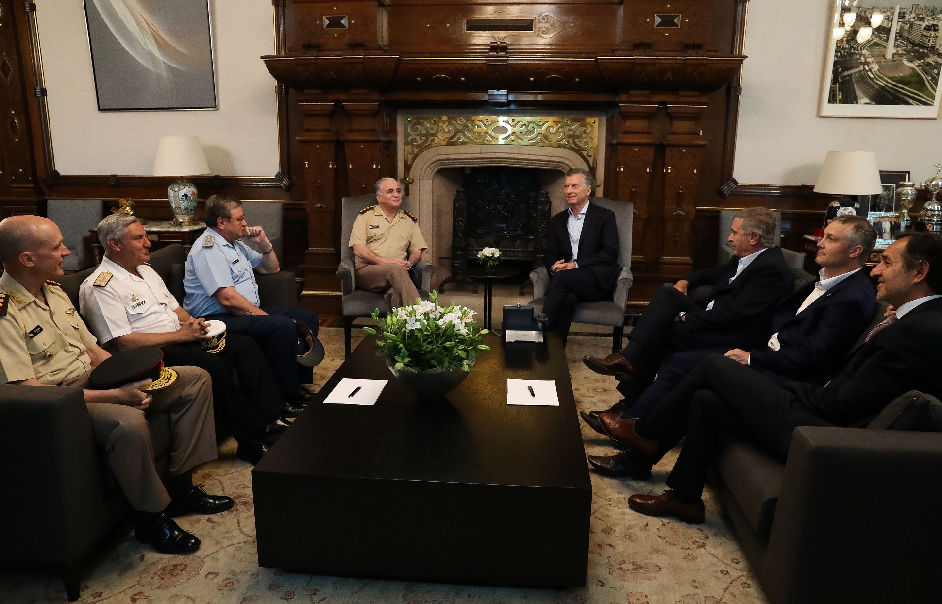 El presidente Macri recibió a los comandantes de las Fuerzas Armadas