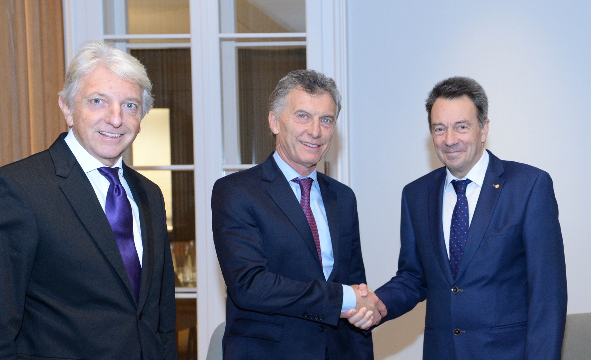 Macri meets Red Cross and WTO leaders in Switzerland