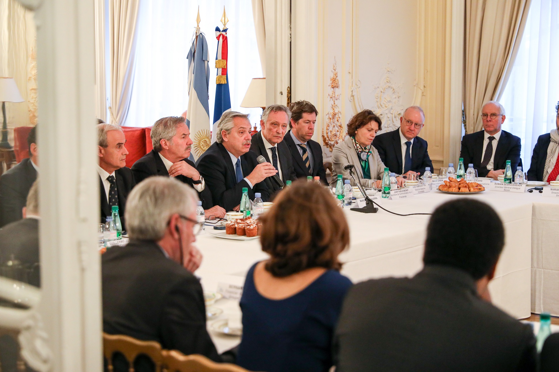 El Presidente mantuvo un desayuno de trabajo con representantes de empresas francesas