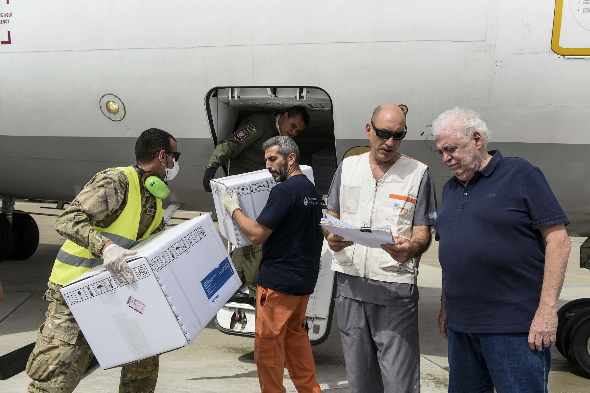 El Gobierno envió respiradores e insumos sanitarios a provincias del NOA y NEA