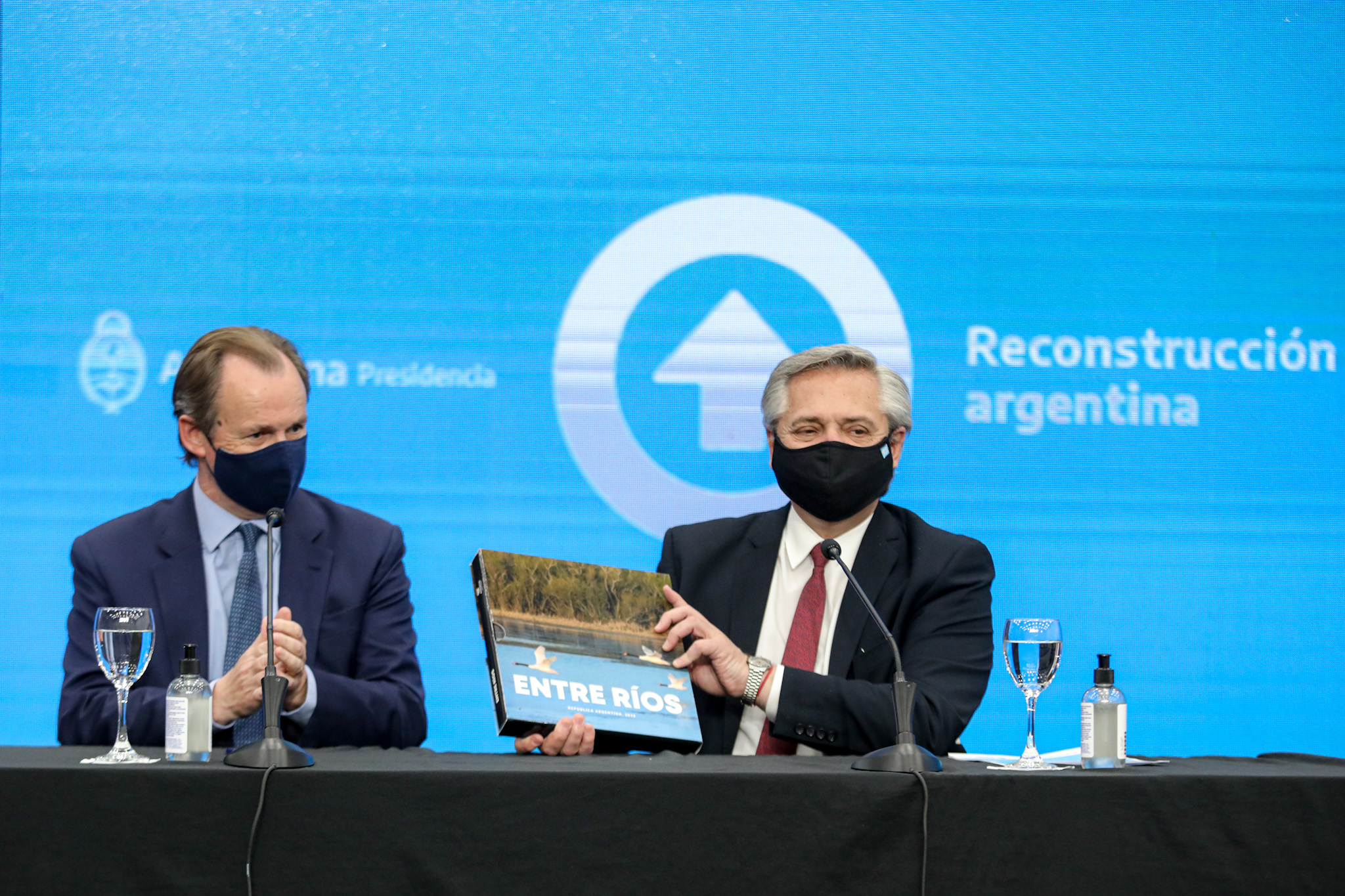 Alberto Fern&aacute;ndez: "La pujanza enorme de Entre R&iacute;os ayuda en mucho al crecimiento de Argentina"