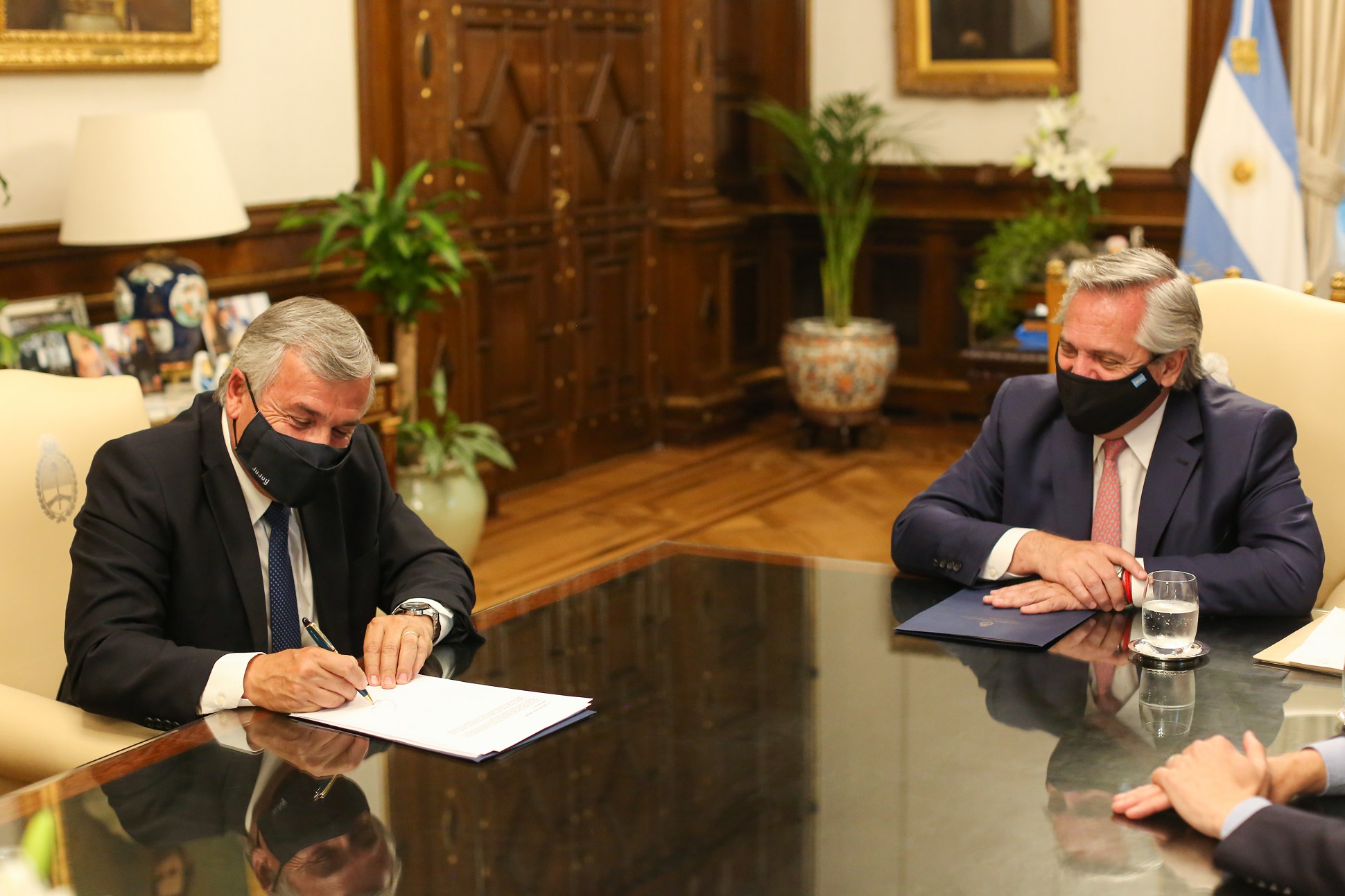 El Presidente firmó el Consenso Fiscal 2020 con el gobernador de Jujuy
