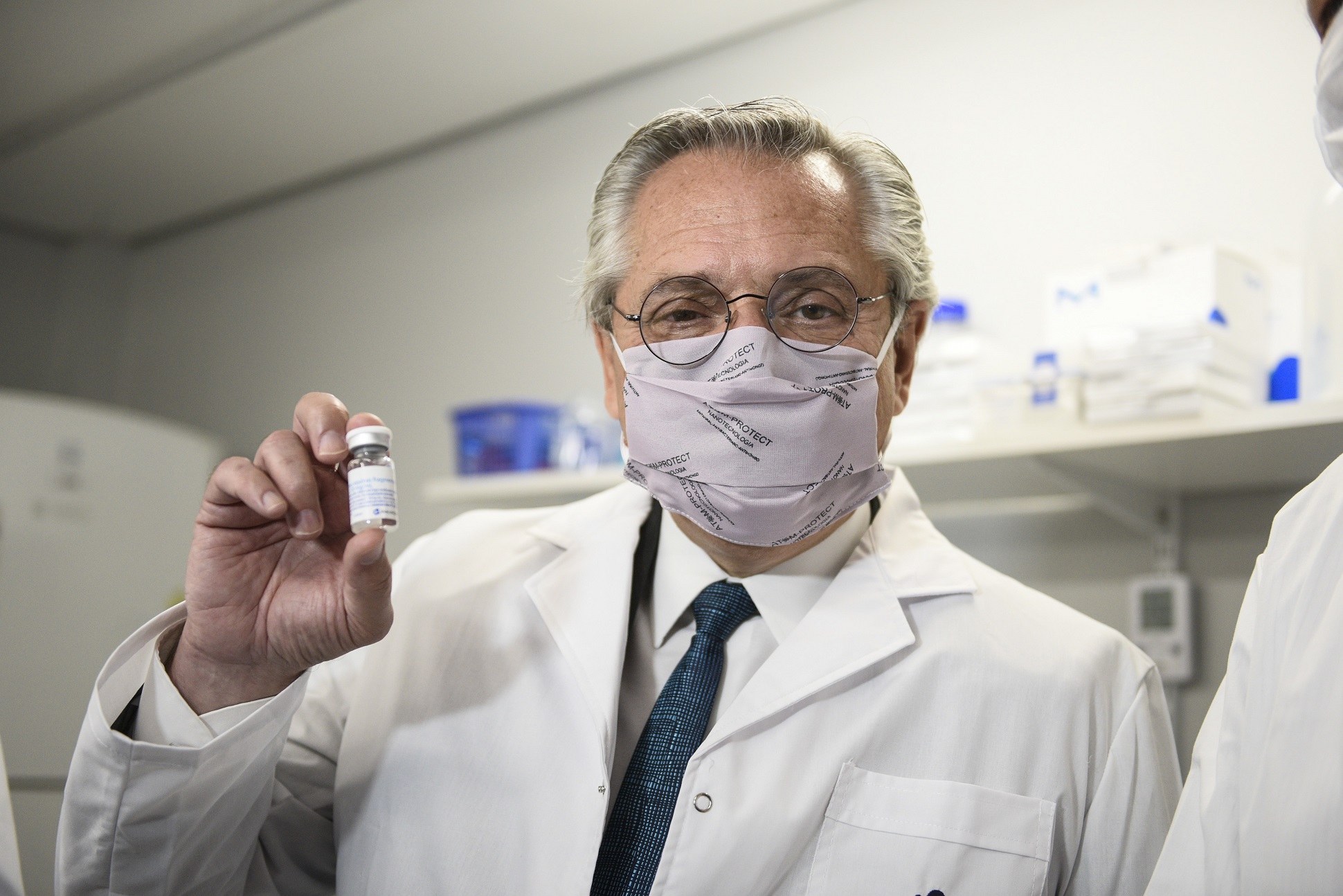 El Presidente recorrió los laboratorios de la Universidad de San Martín donde se desarrolló el suero hiperinmune anti COVID-19