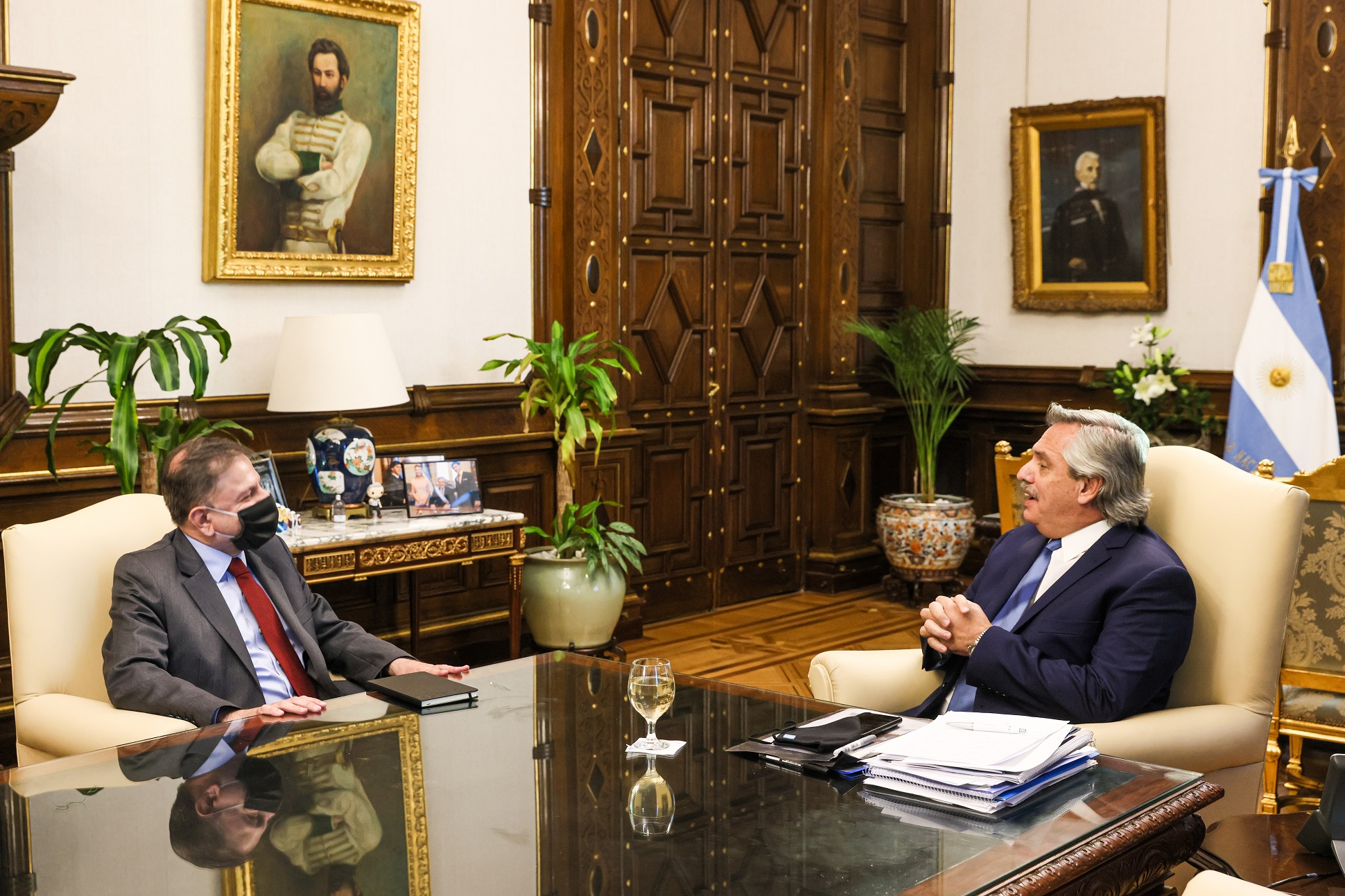 El Presidente se reunió con el embajador argentino en Rusia