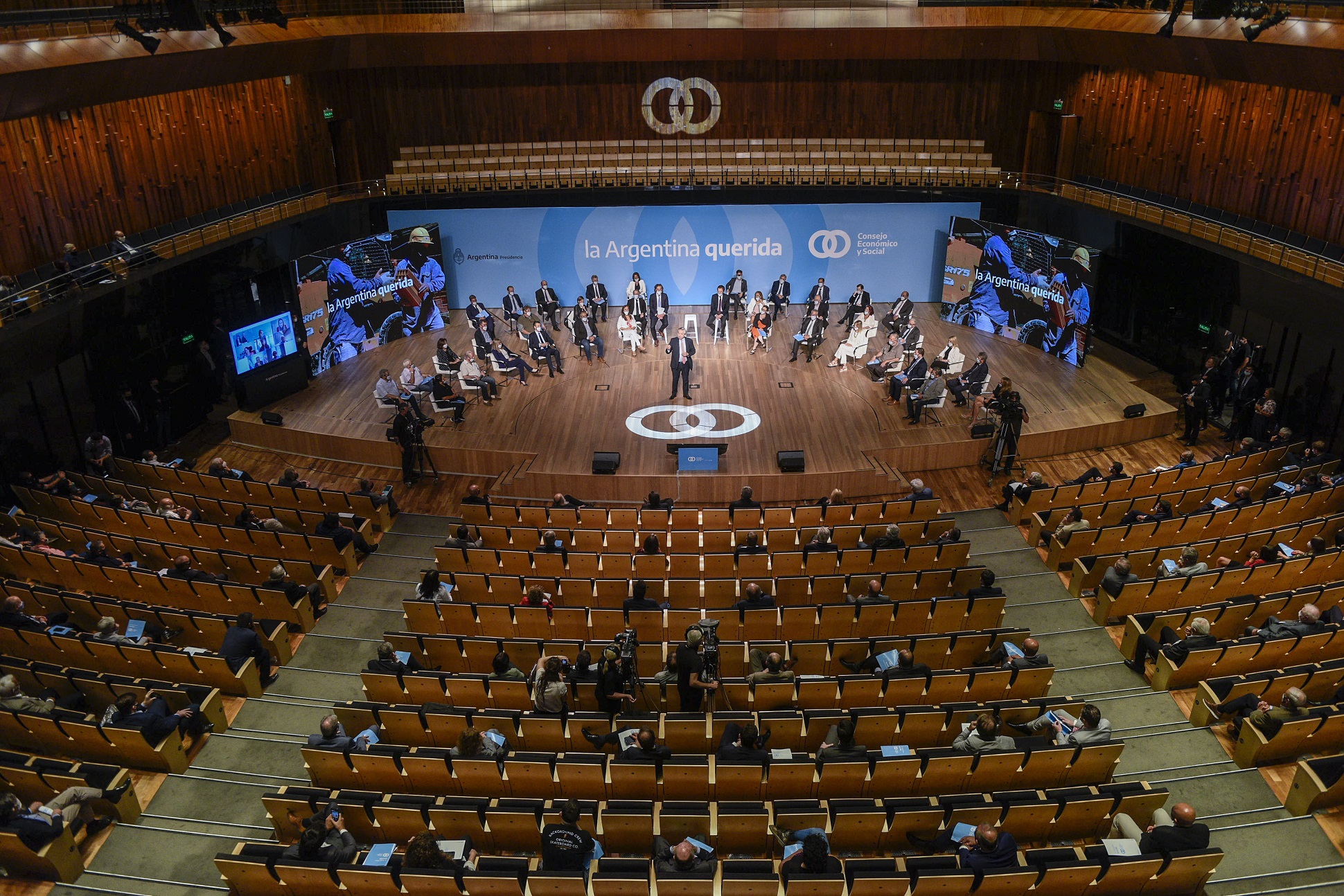 El Presidente convocó a  “hacer una sociedad más justa” en la que “apostemos al diálogo y a construir el futuro entre todos”