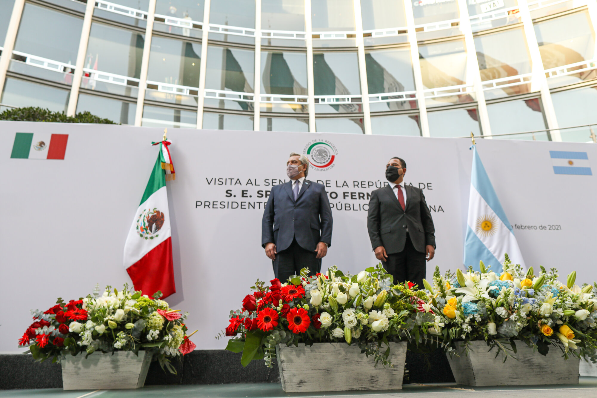 &quot;El desafío que tenemos como continente es unirnos y alzar nuestra voz en el mundo&quot;, afirmó el Presidente en el Senado de México