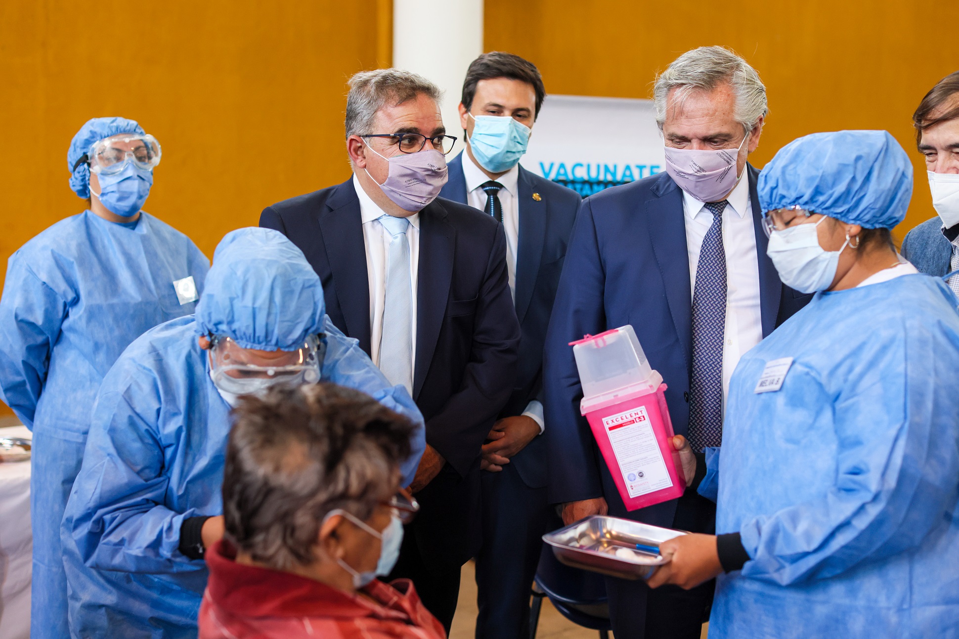 En Catamarca, el Presidente presenció un operativo de vacunación a mayores de 75 años