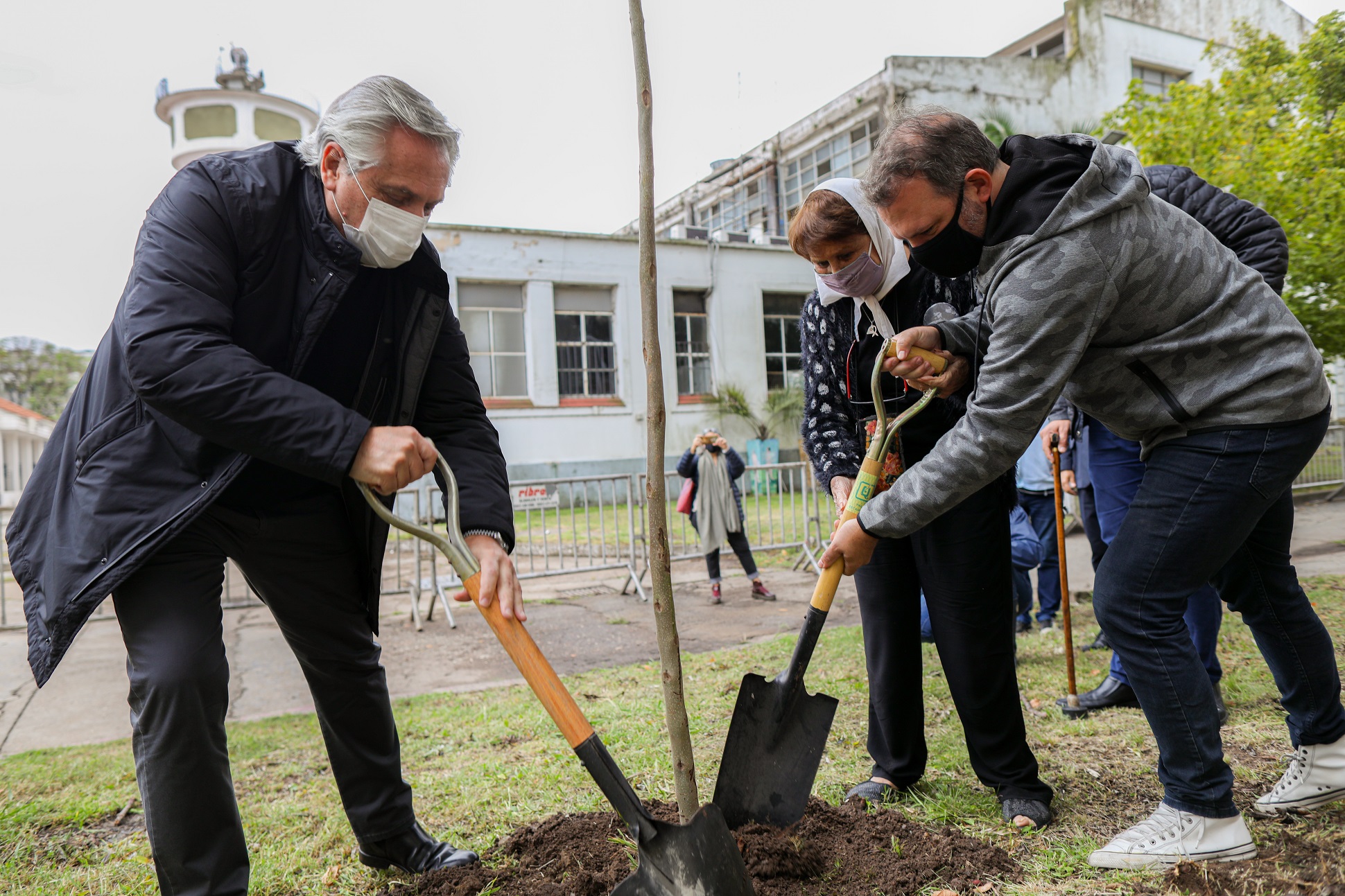 Alberto Fernández: “El 24 de marzo empezó la mayor tragedia de la sociedad argentina que no debemos olvidar nunca”