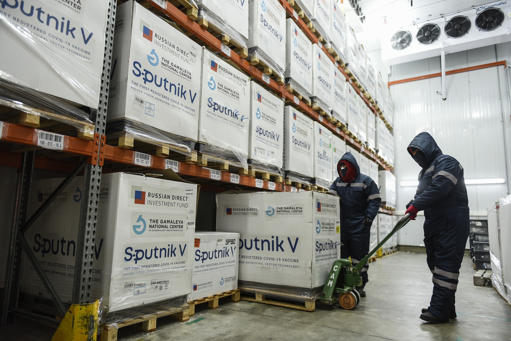 El Ministerio de Salud comenzó una nueva distribución de 399.000 dosis de Sputnik V en todo el país