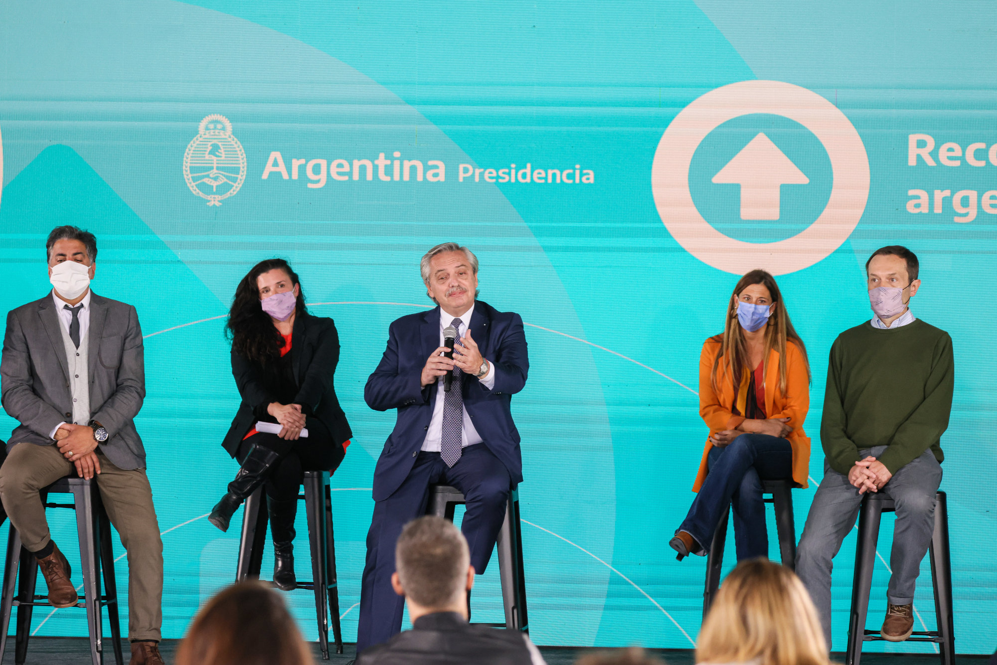 “La crisis no nos detiene, nada nos frena”, sostuvo el presidente al presentar el Plan Contenidos Argentinos