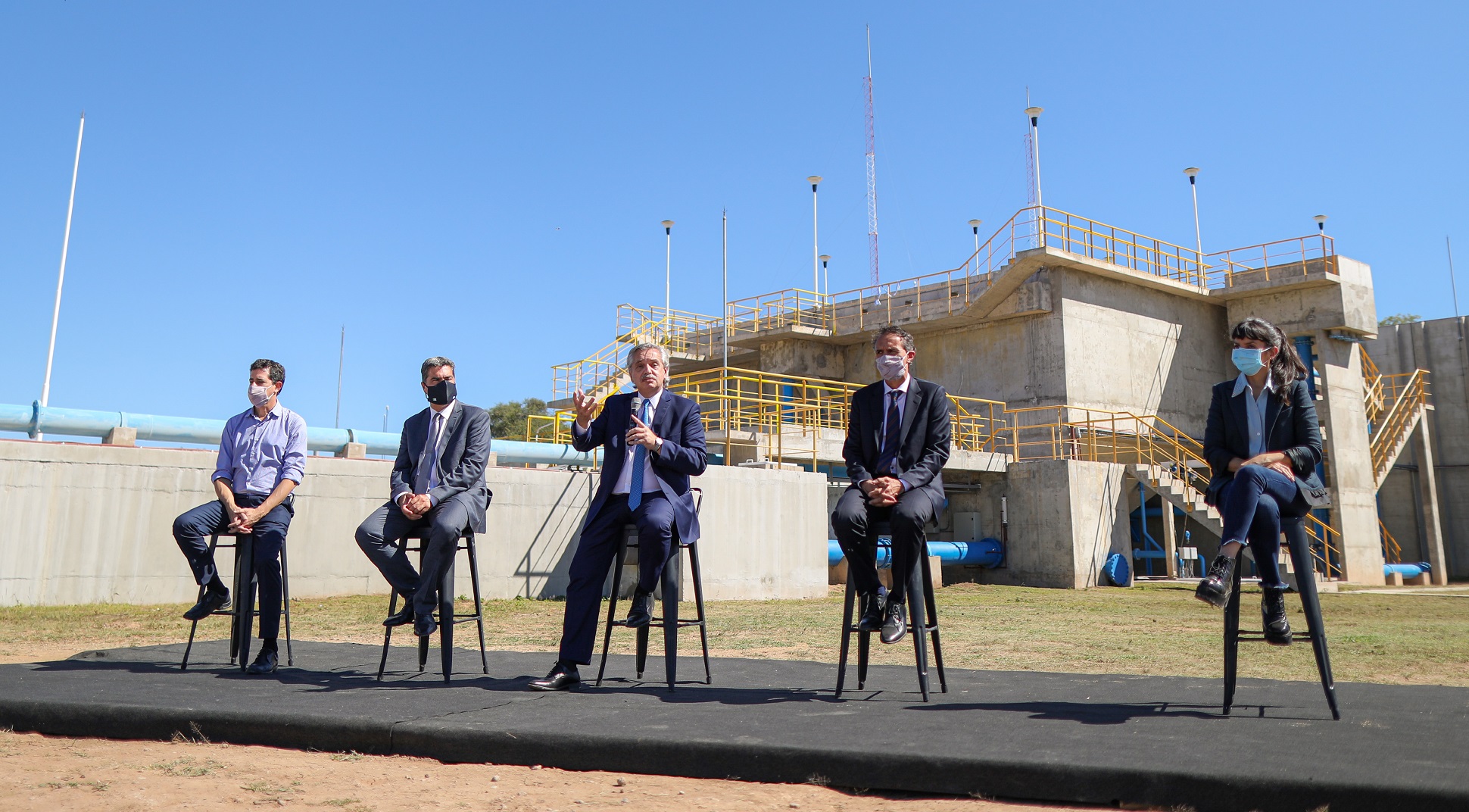 “Cuando trabajamos para los argentinos no tenemos sectores políticos”, dijo el presidente al inaugurar un acueducto en Chaco