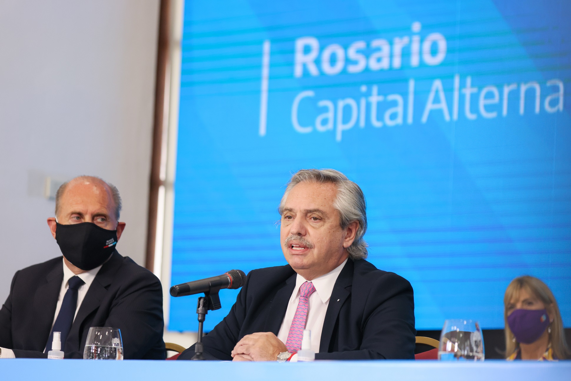 El presidente anunció hoy en Rosario obras por más de $76.000 millones para la provincia de Santa Fe en una nueva reunión de Gabinete Federal