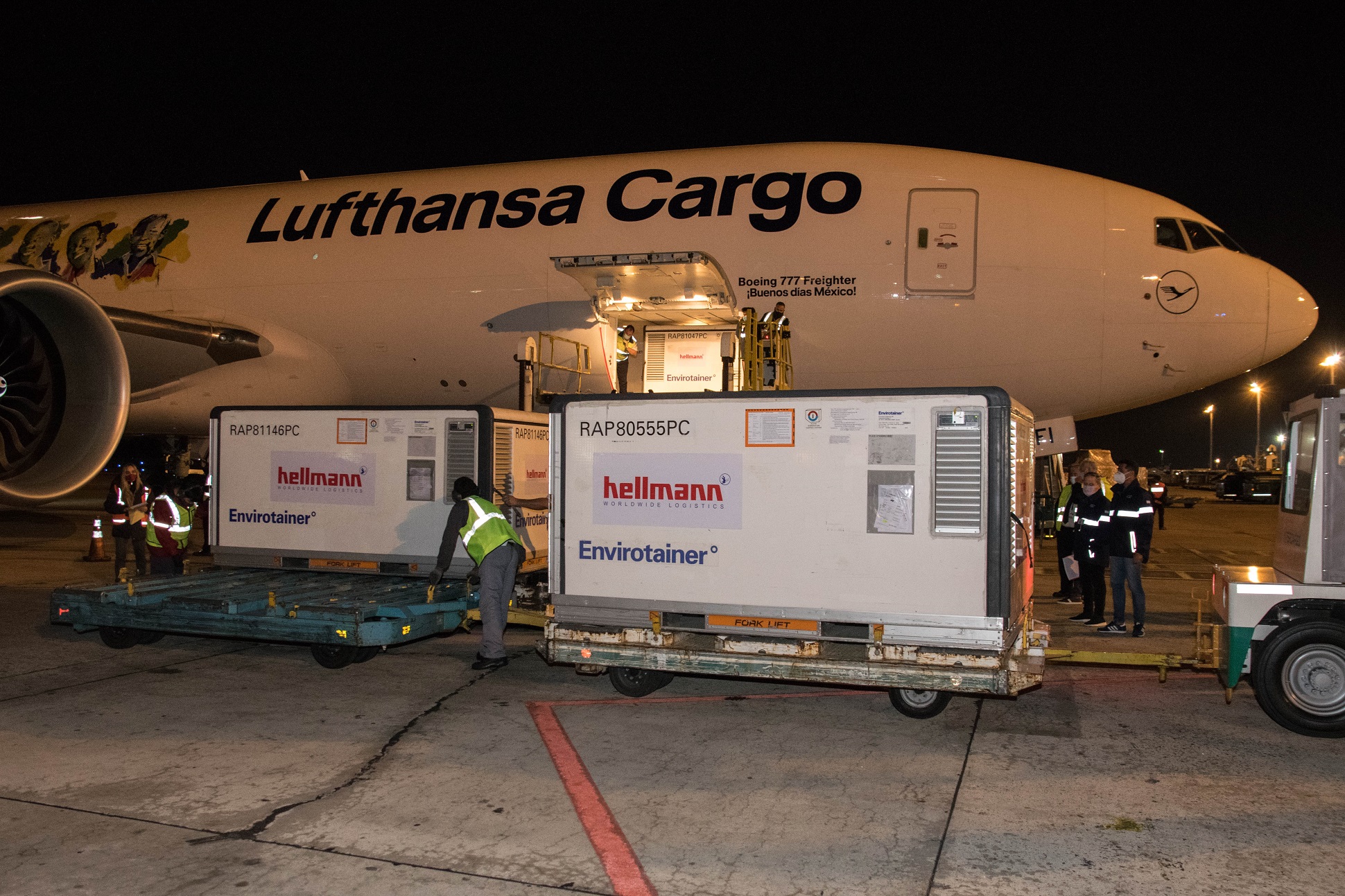 Coronavirus: arribó desde China el vuelo de Lufthansa con 244.800 dosis de Sinopharm  