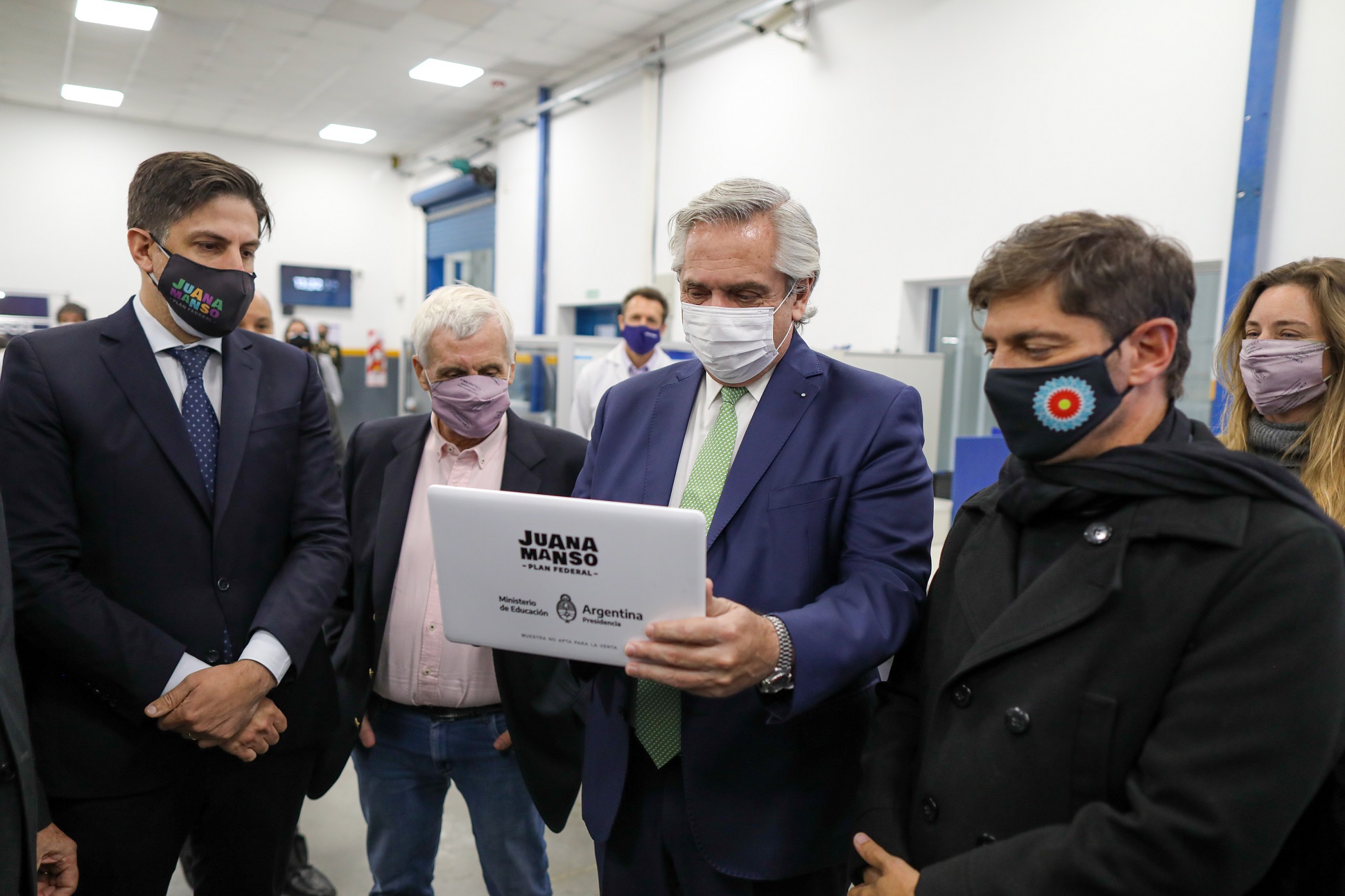 El presidente anunció la entrega de netbooks a estudiantes: “Nuestro deber es que todas las chicas y chicos tengan acceso a la educación”