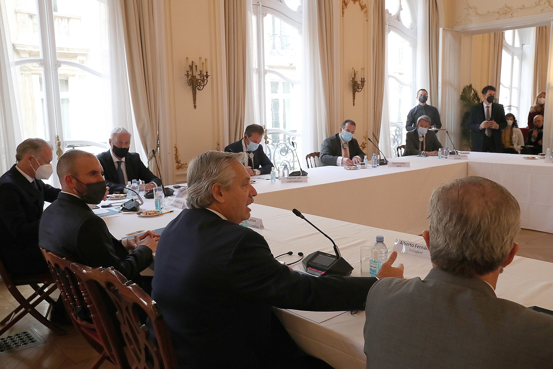 Macron a Alberto Fernández: “Sé cuáles son los esfuerzos que desempeña, señor Presidente. Francia está a su lado”