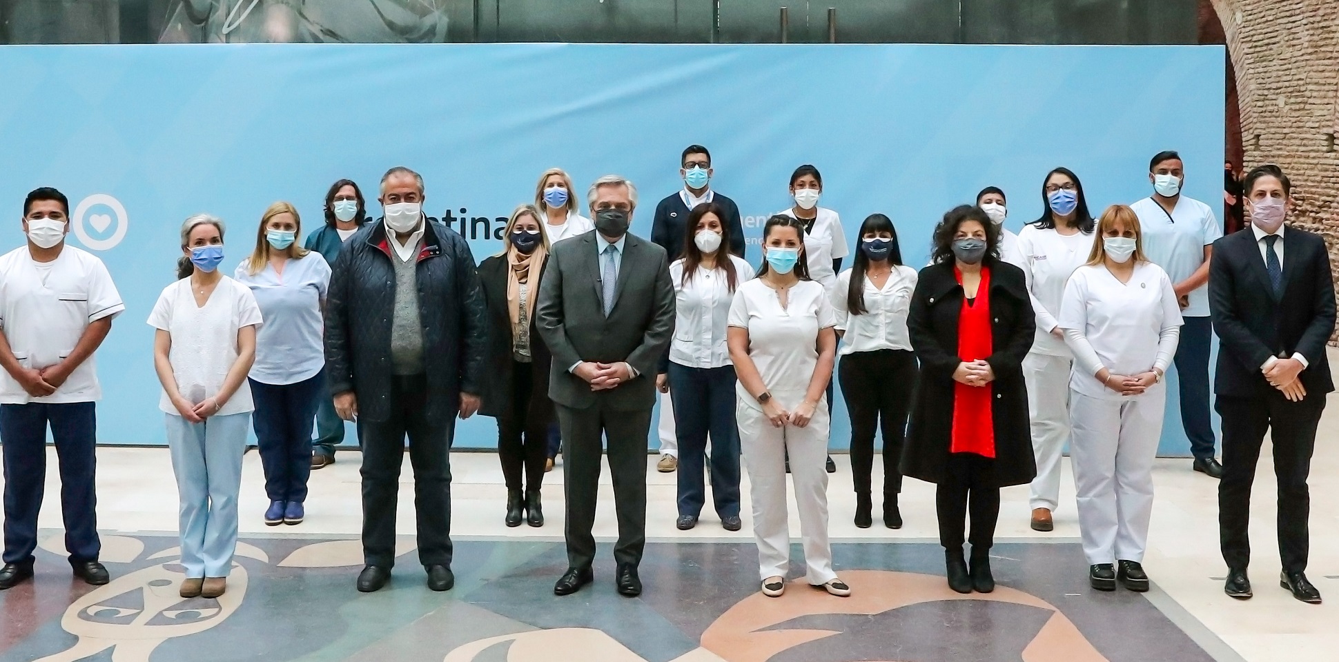 “Es un acto de reparación”, dijo el Presidente al presentar el proyecto de ley que busca jerarquizar y mejorar la calidad de formación de la enfermería