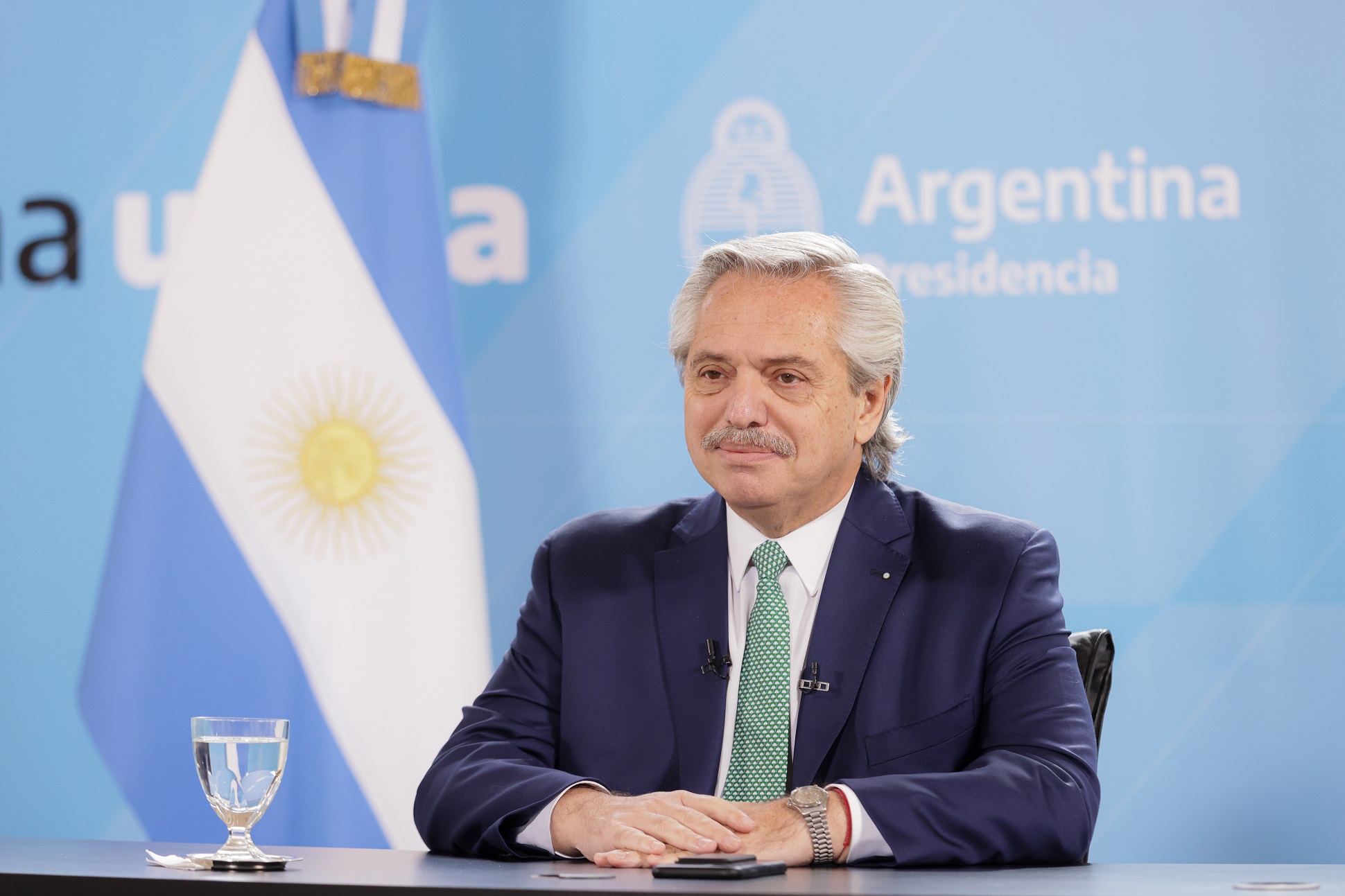 Es necesario adoptar políticas públicas contundentes encaminadas a erradicar los patrones de desigualdad estructural”, dijo el Presidente en el Foro Generación Igualdad
