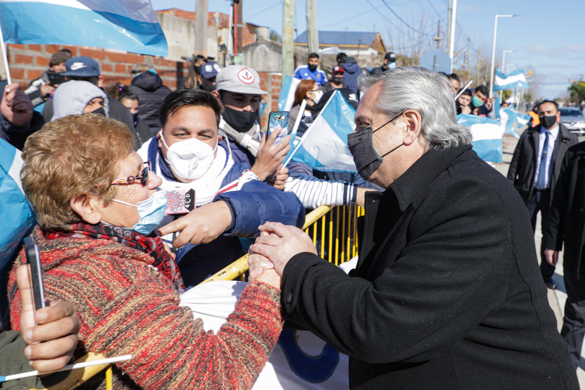 Con una inversión de 22.008 millones de pesos, el Presidente inauguró en simultáneo 100 obras en toda la Argentina