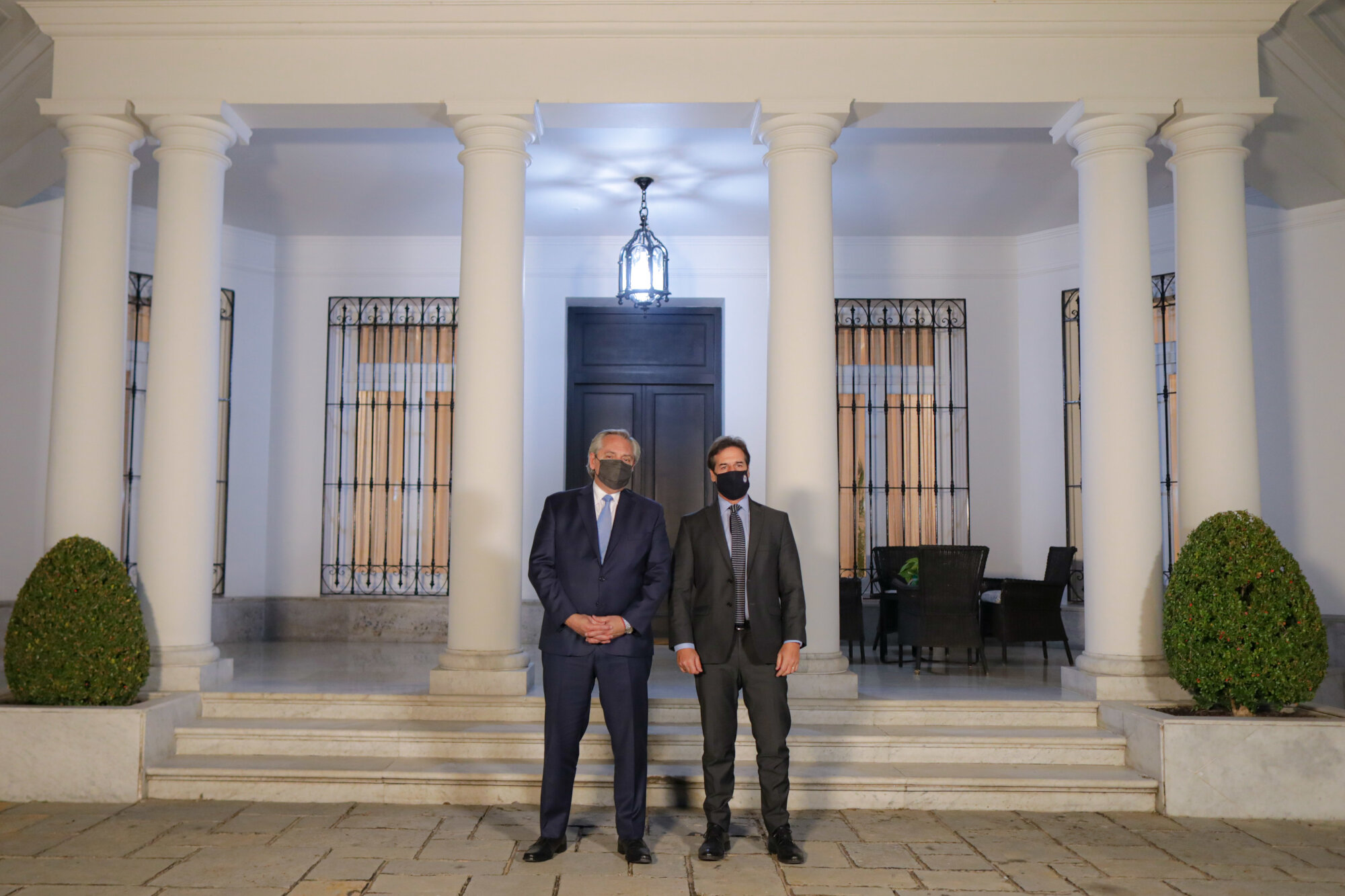 El presidente Alberto Fernández se reunió con su par del Uruguay, Luis Lacalle Pou