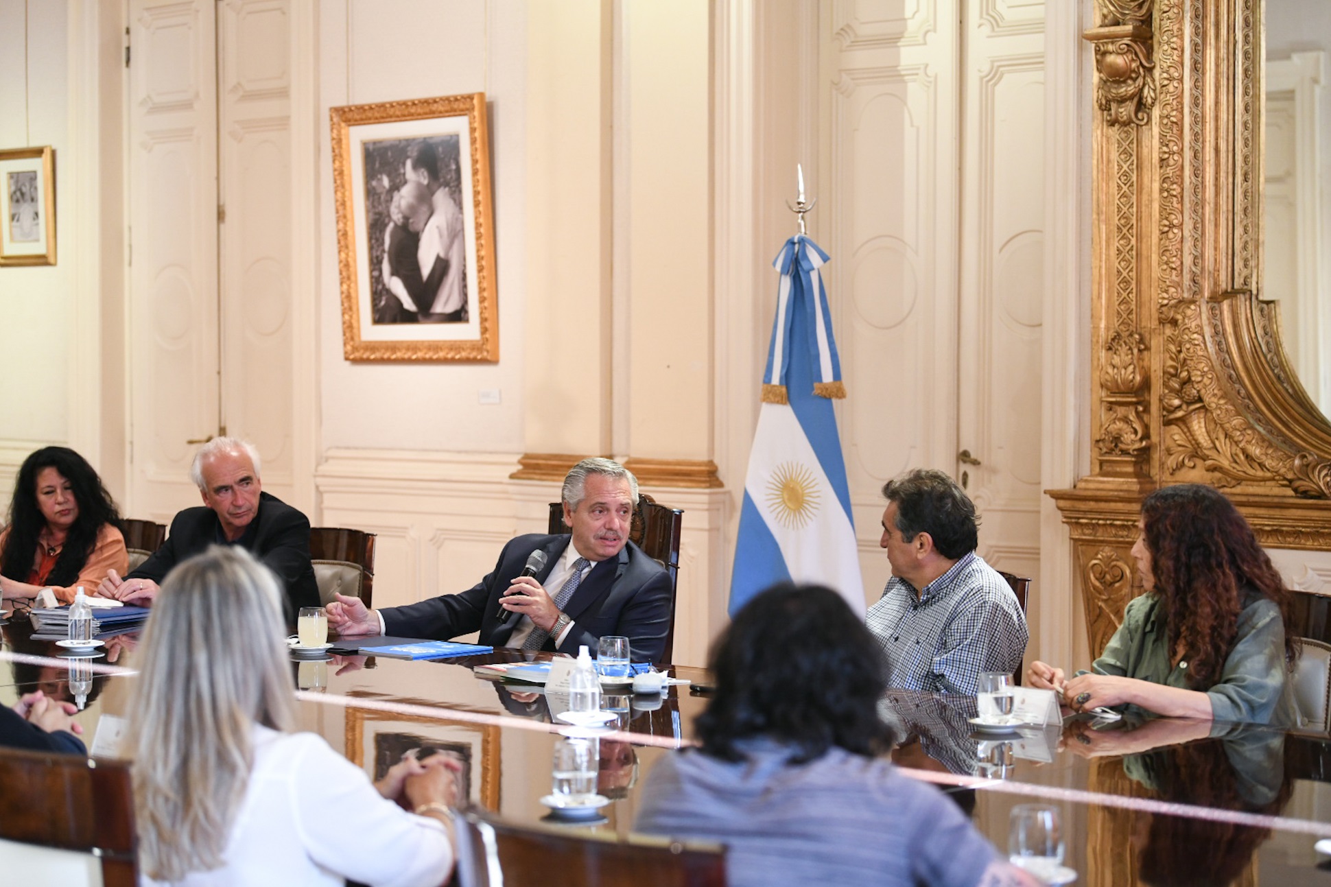 Ante la CTA Autónoma, el Presidente garantizó defender la estabilidad de los precios, controlar la inflación y cuidar a las familias argentinas