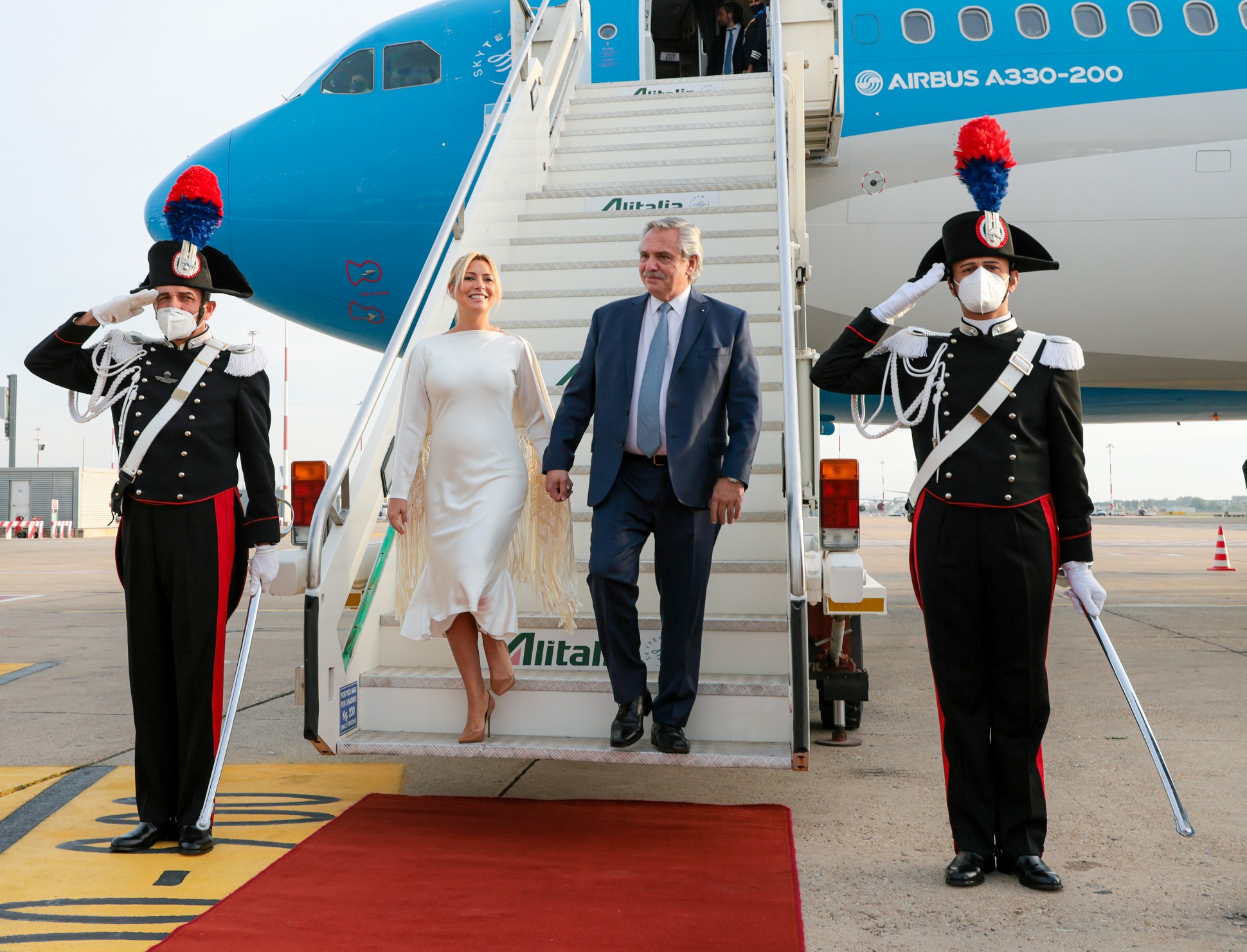 El Presidente ya llegó a Roma donde participará de la Cumbre de Líderes del G20