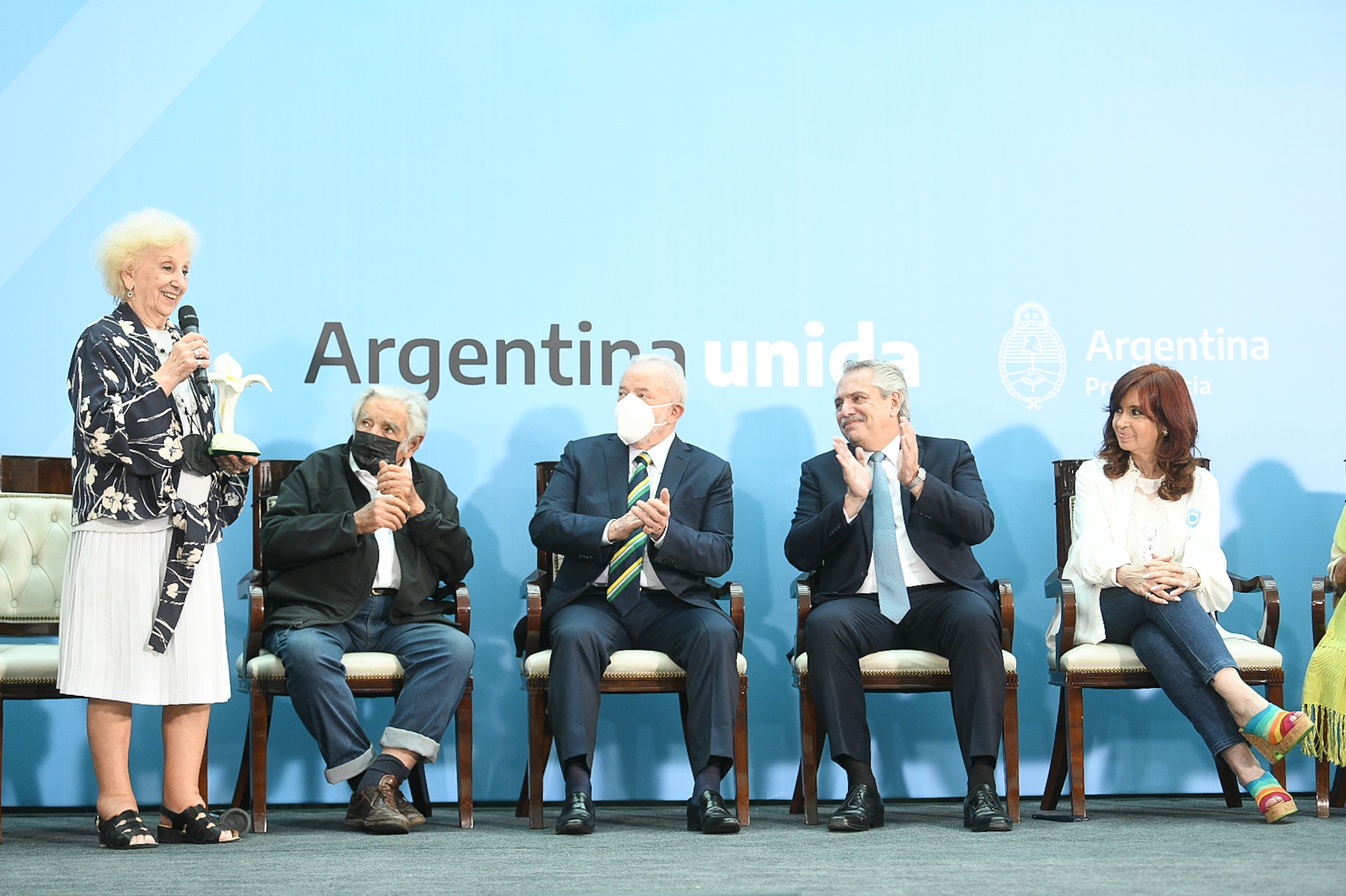 Alberto Fernández: “Todos sabemos lo que valen los derechos humanos en estos tiempos en que la democracia es asediada por posiciones extremas, intolerantes, xenófobas y homofóbicas”