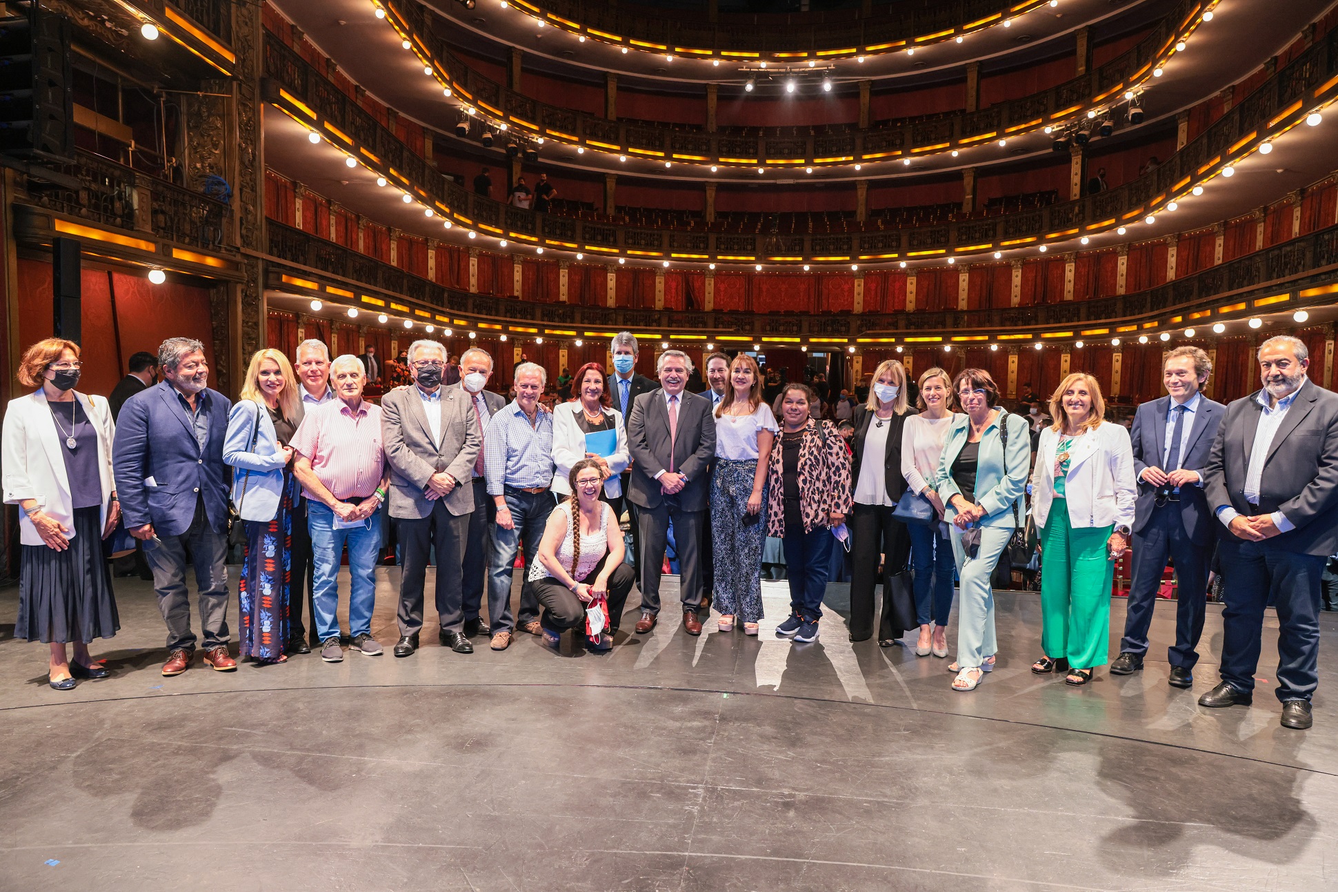 El presidente encabezó el Consejo Económico y Social y delineó los 10 desafíos estructurales de su gobierno para el próximo año