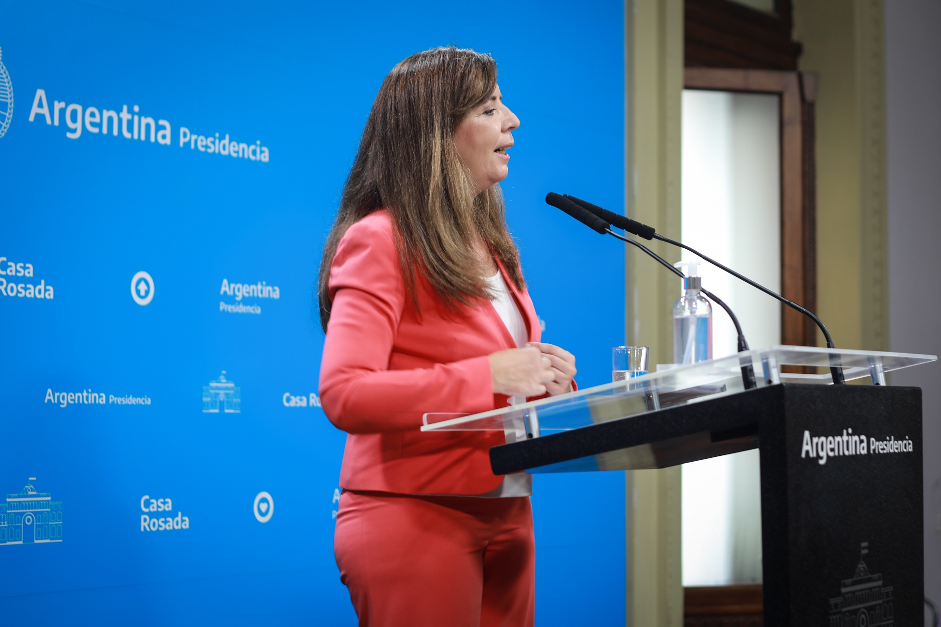 Gabriela Cerruti informó que el Gobierno priorizará que niños y jóvenes en edad escolar comiencen el ciclo lectivo con esquemas de vacunación completos