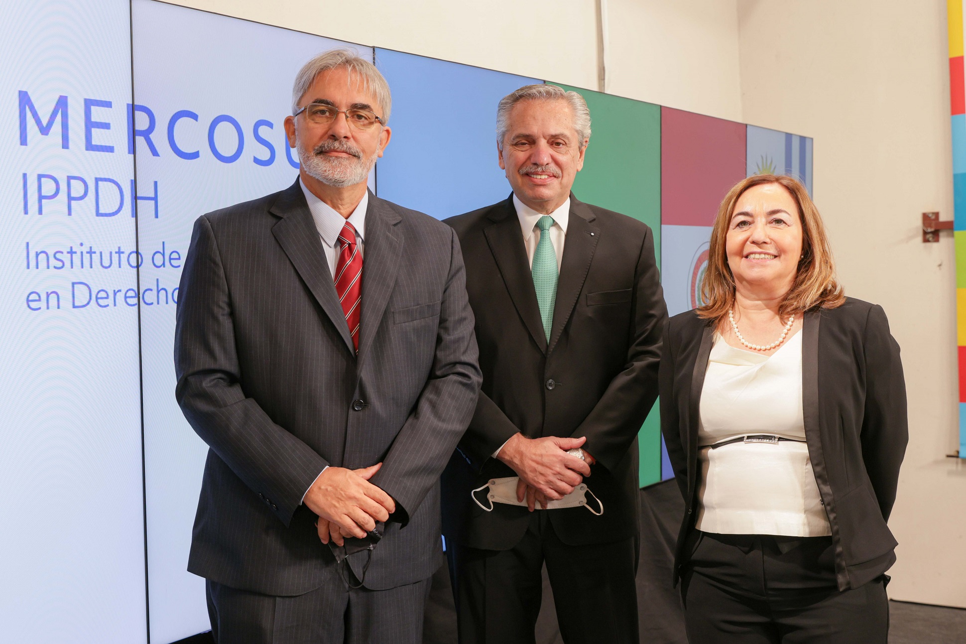 El presidente pidió “poner el problema de la igualdad de géneros en la mesa de discusión del Mercosur”