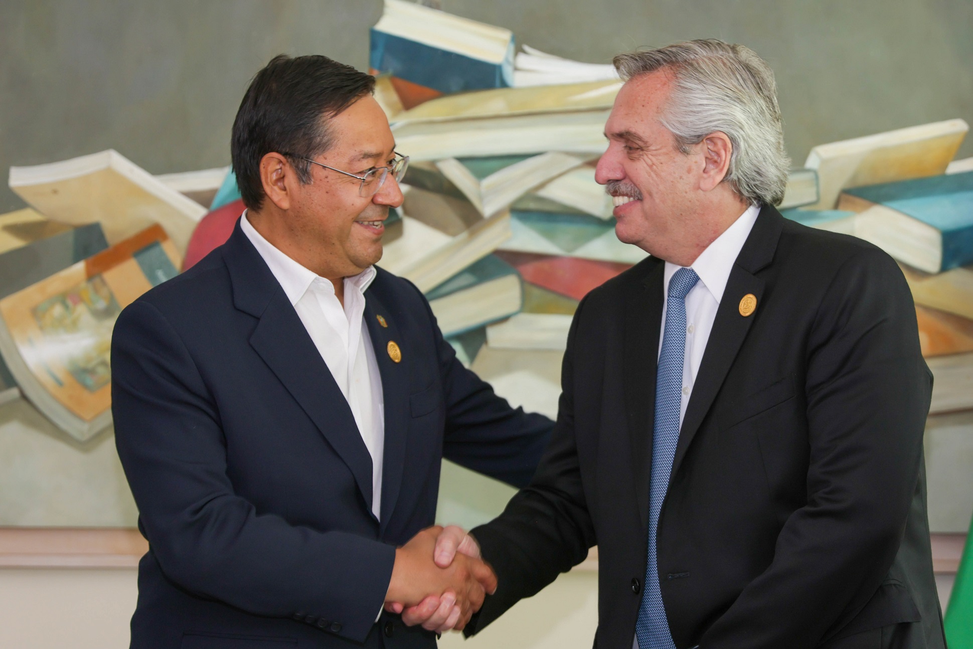 El presidente mantuvo reuniones bilaterales con sus pares de Bolivia y Perú