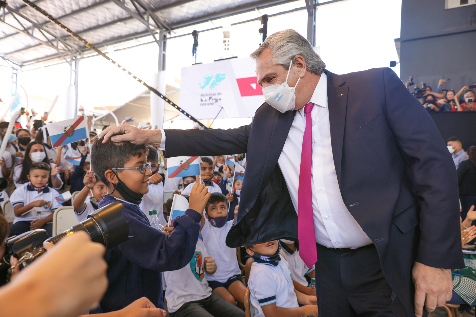 “Educarse es imprescindible para poder tener un futuro”, afirmó el presidente al inaugurar el ciclo lectivo en una escuela de La Rioja