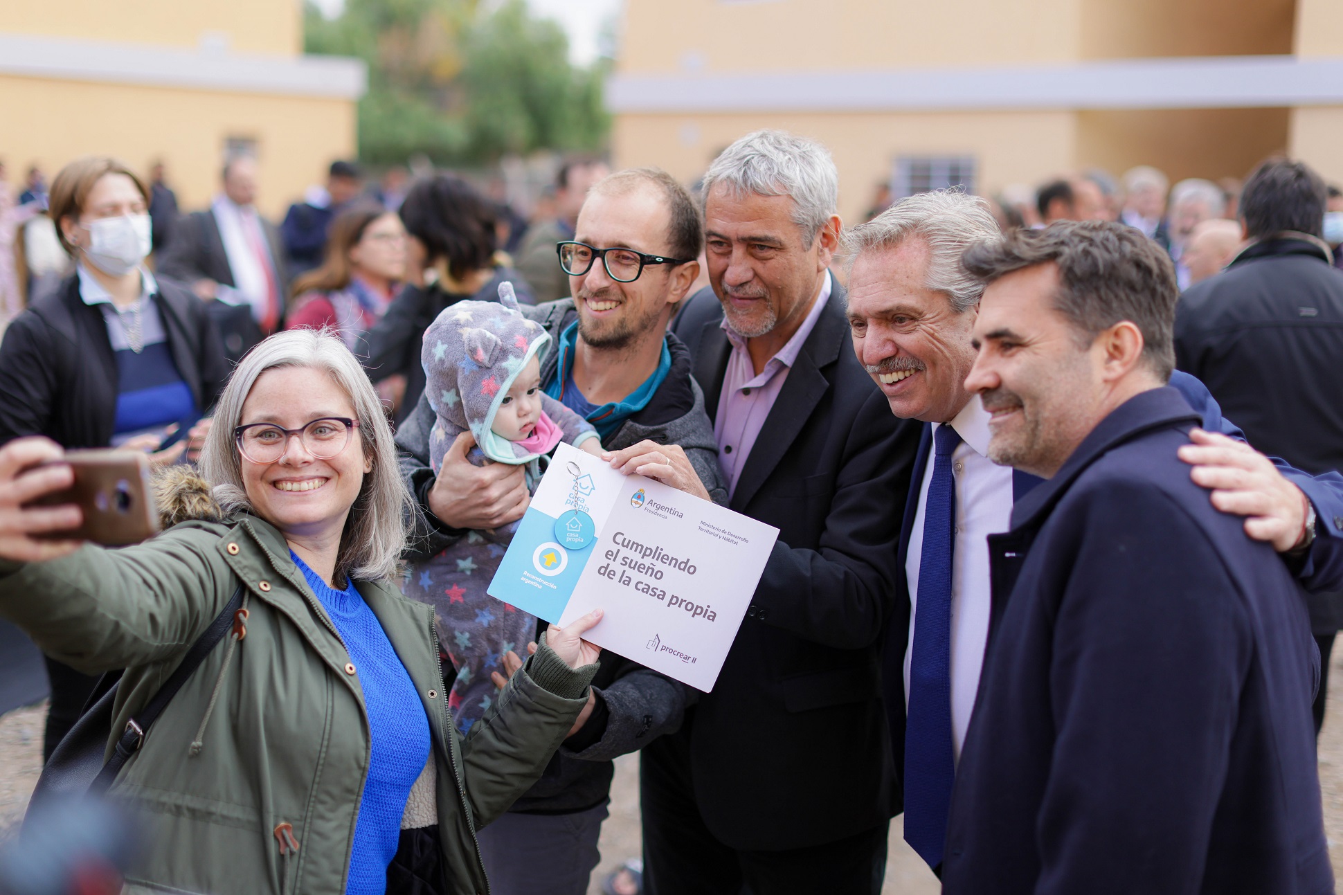 El presidente entregó viviendas en la ciudad de Neuquén