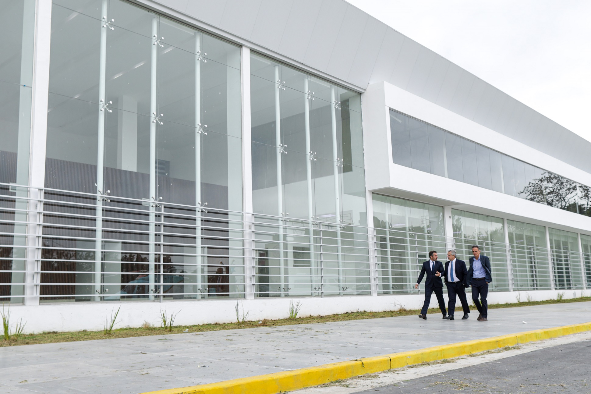 El presidente recorrió las obras del Hospital Central de Pilar