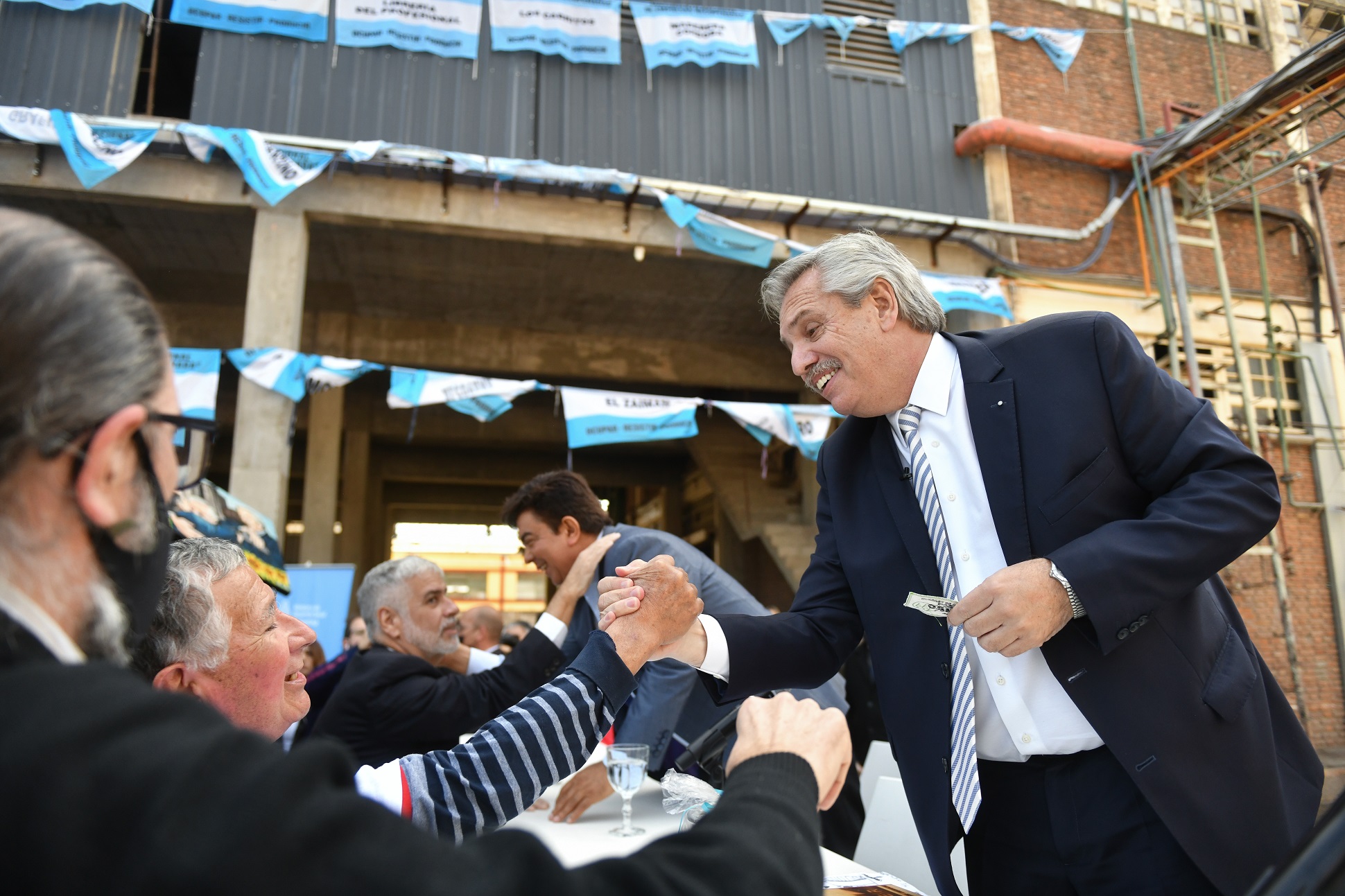 “Hay que darle las herramientas a la economía popular para que siga creciendo”, afirmó el presidente