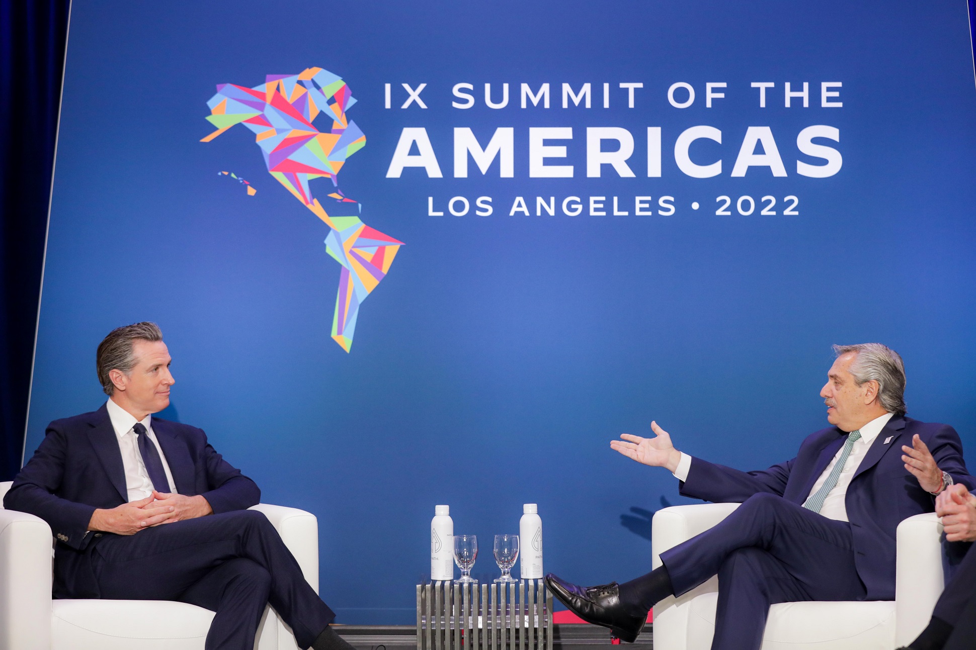 El presidente mantuvo una reunión con el gobernador de California, Gavin Newsom