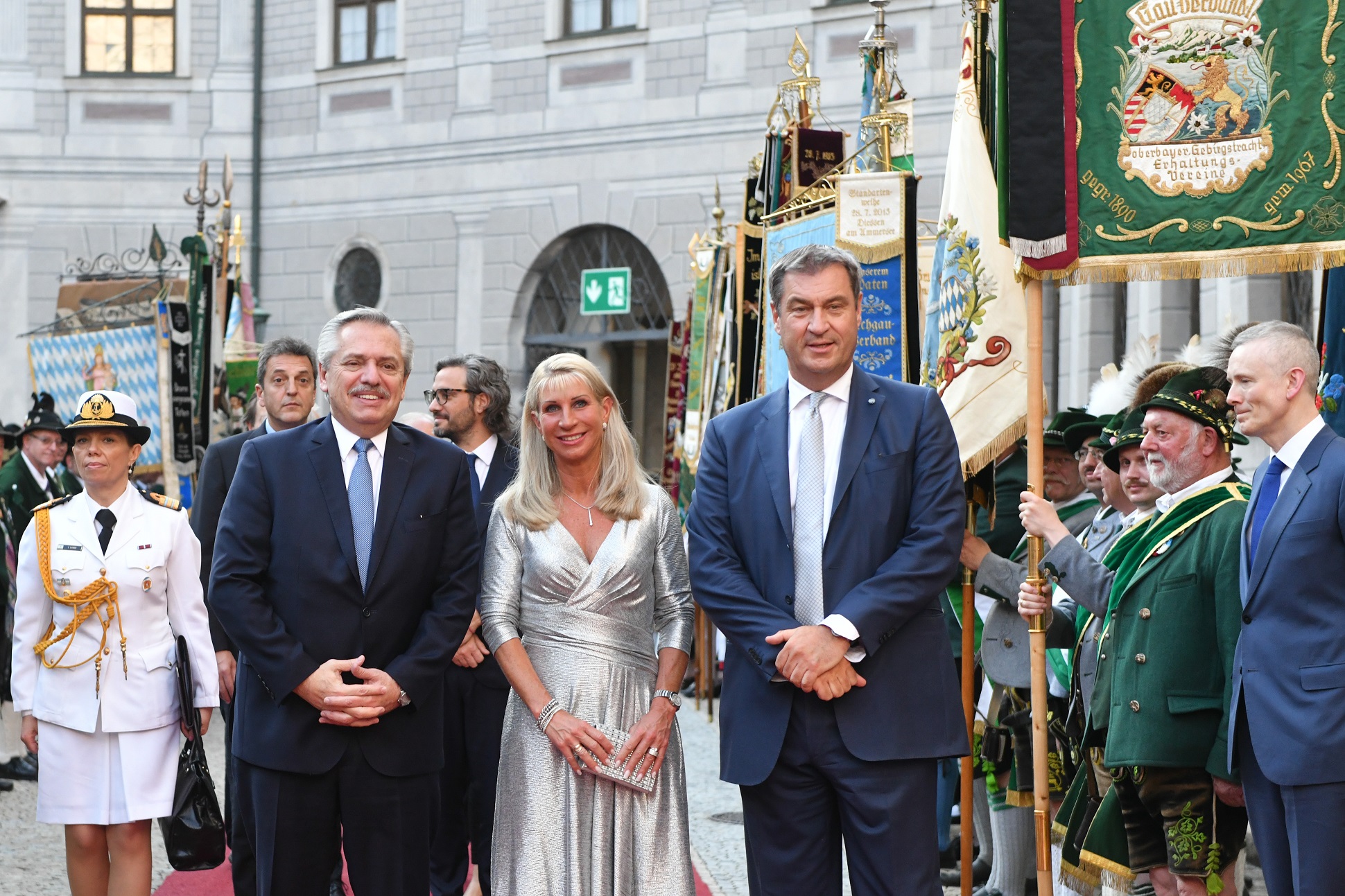El presidente participó de la actividad de bienvenida a los países invitados al G-7
