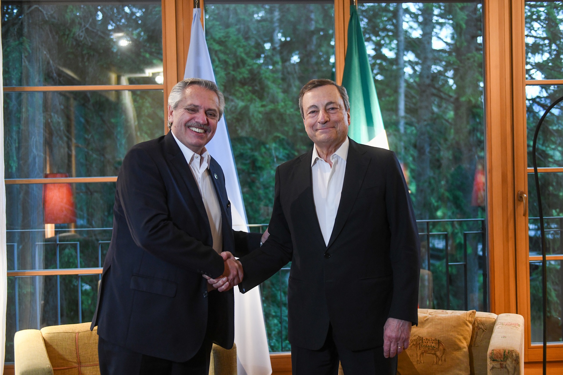 Alberto Fernández se reunió con el presidente del Consejo de Ministros de Italia, Mario Draghi