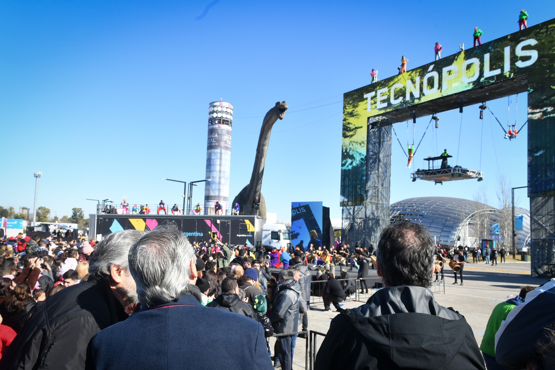 Alberto Fernández: “Cada vez que invertimos en ciencia, técnica y educación, estamos invirtiendo en el futuro del país”