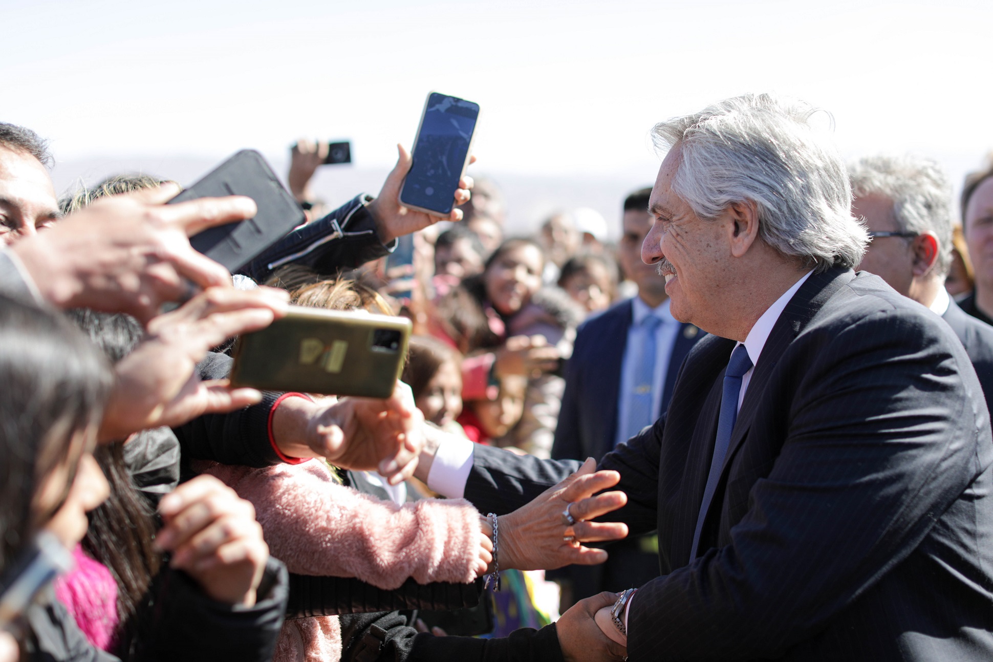 El presidente recorrió el proyecto minero de litio Tres Quebradas en Catamarca