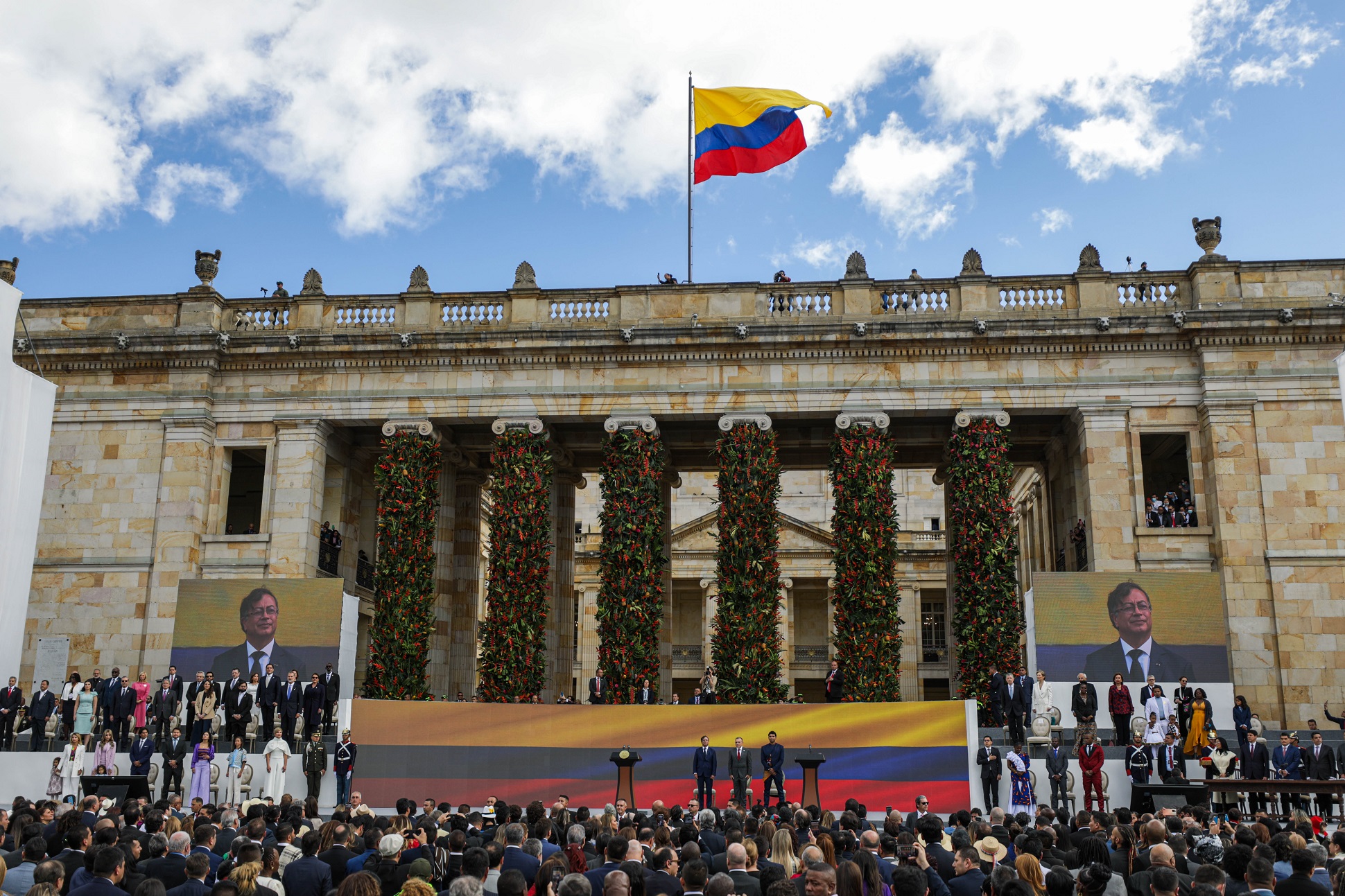 El presidente Alberto Fernández participó esta tarde de la asunción de su par de Colombia, Gustavo Petro
