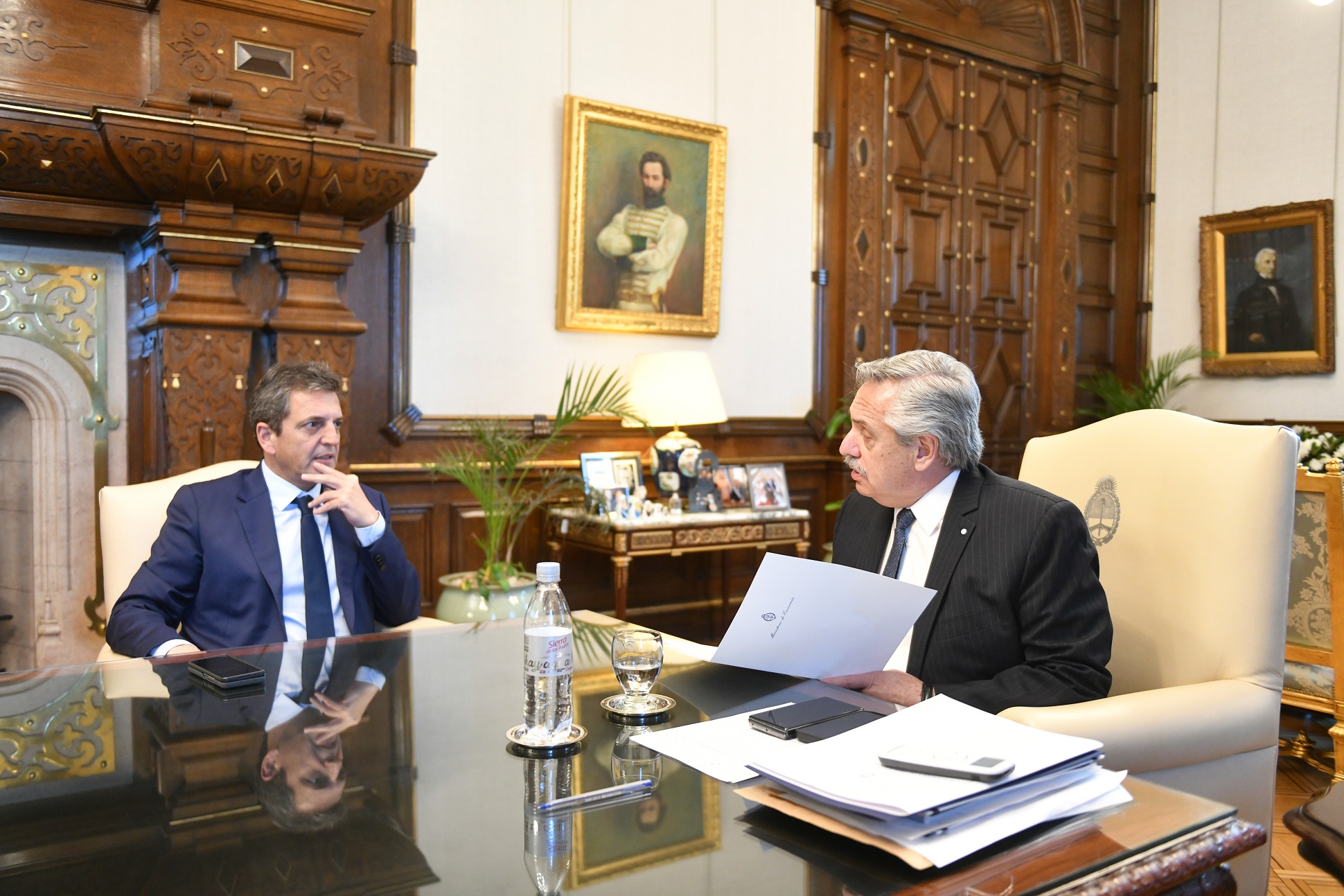 El presidente recibió al ministro de Economía, Sergio Massa